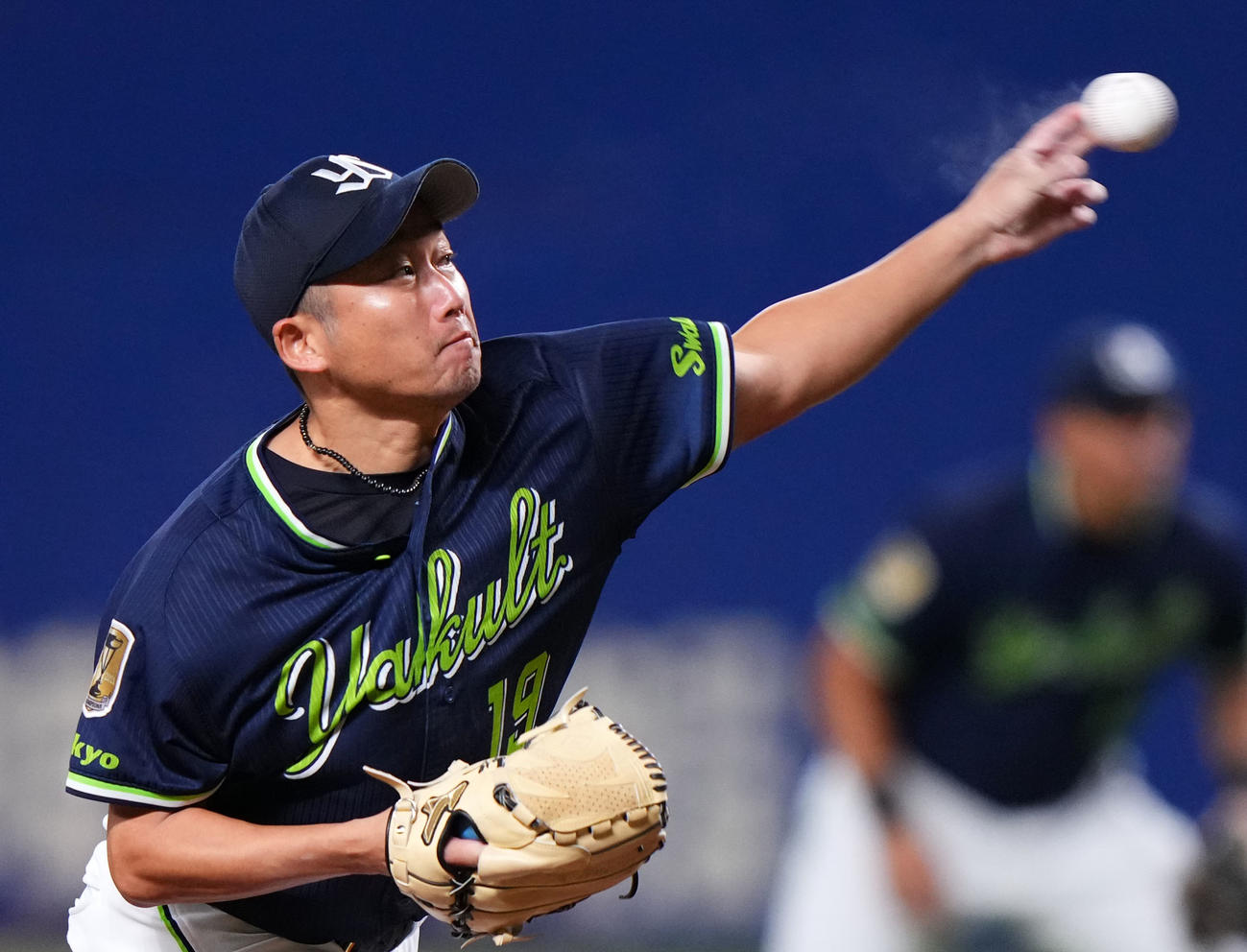 中日対ヤクルト　力投するヤクルト石川（撮影・横山健太）