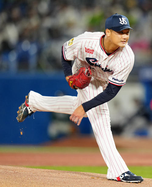 ヤクルト対中日　ヤクルト先発の山下（撮影・江口和貴）