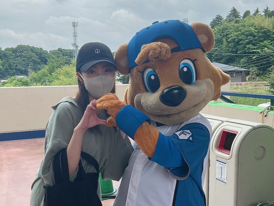 藤江れいな