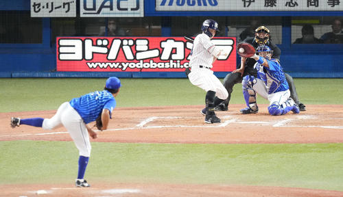 丸山和郁のサヨナラ打でヤクルト２連覇達成 ｍ２ヤクルト ２位dena ライブ詳細 プロ野球ライブ速報 日刊スポーツ