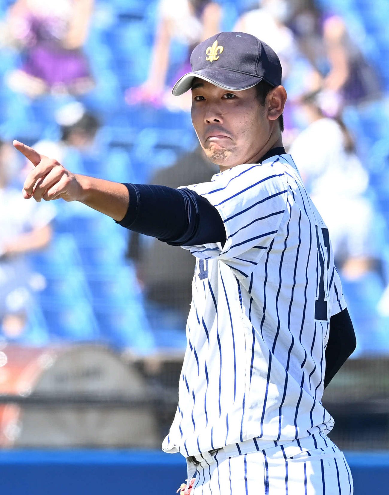 立大対慶大　7回裏慶大の攻撃を封じた池田（撮影・山崎安昭）