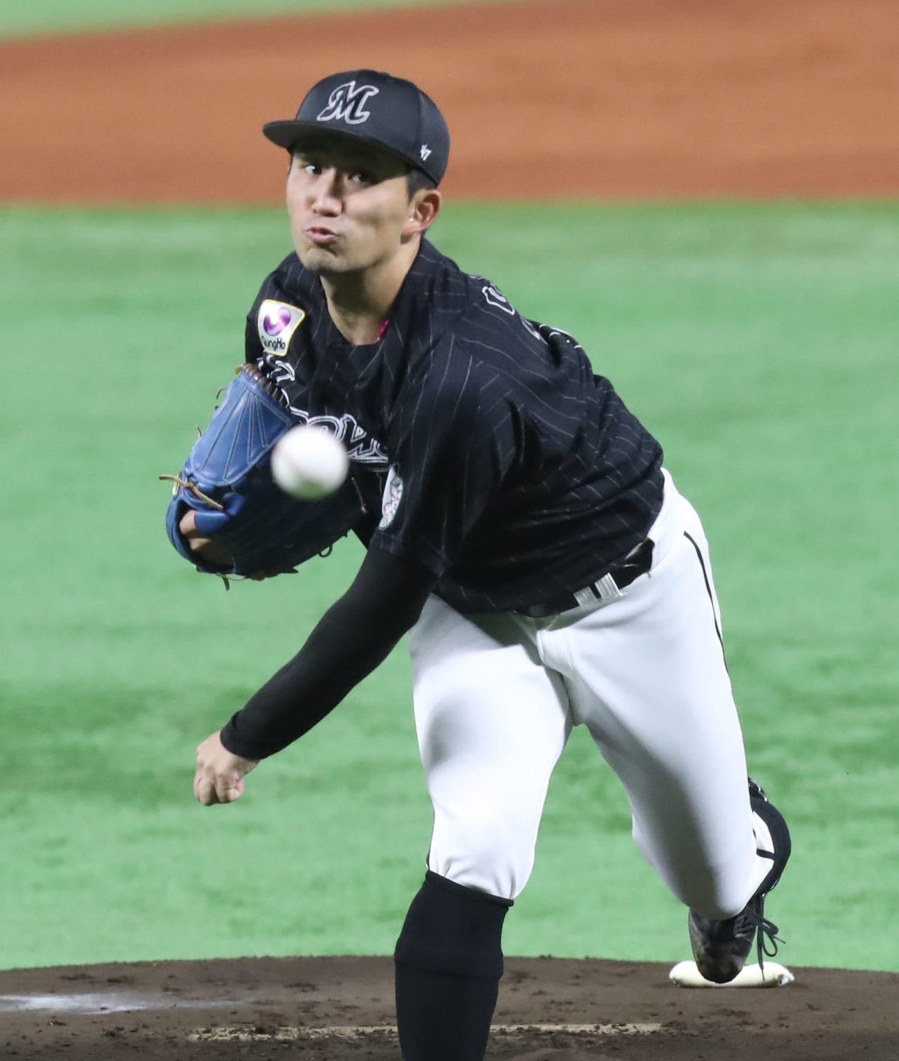 ソフトバンク対ロッテ　ロッテ先発の小島（撮影・屋方直哉）