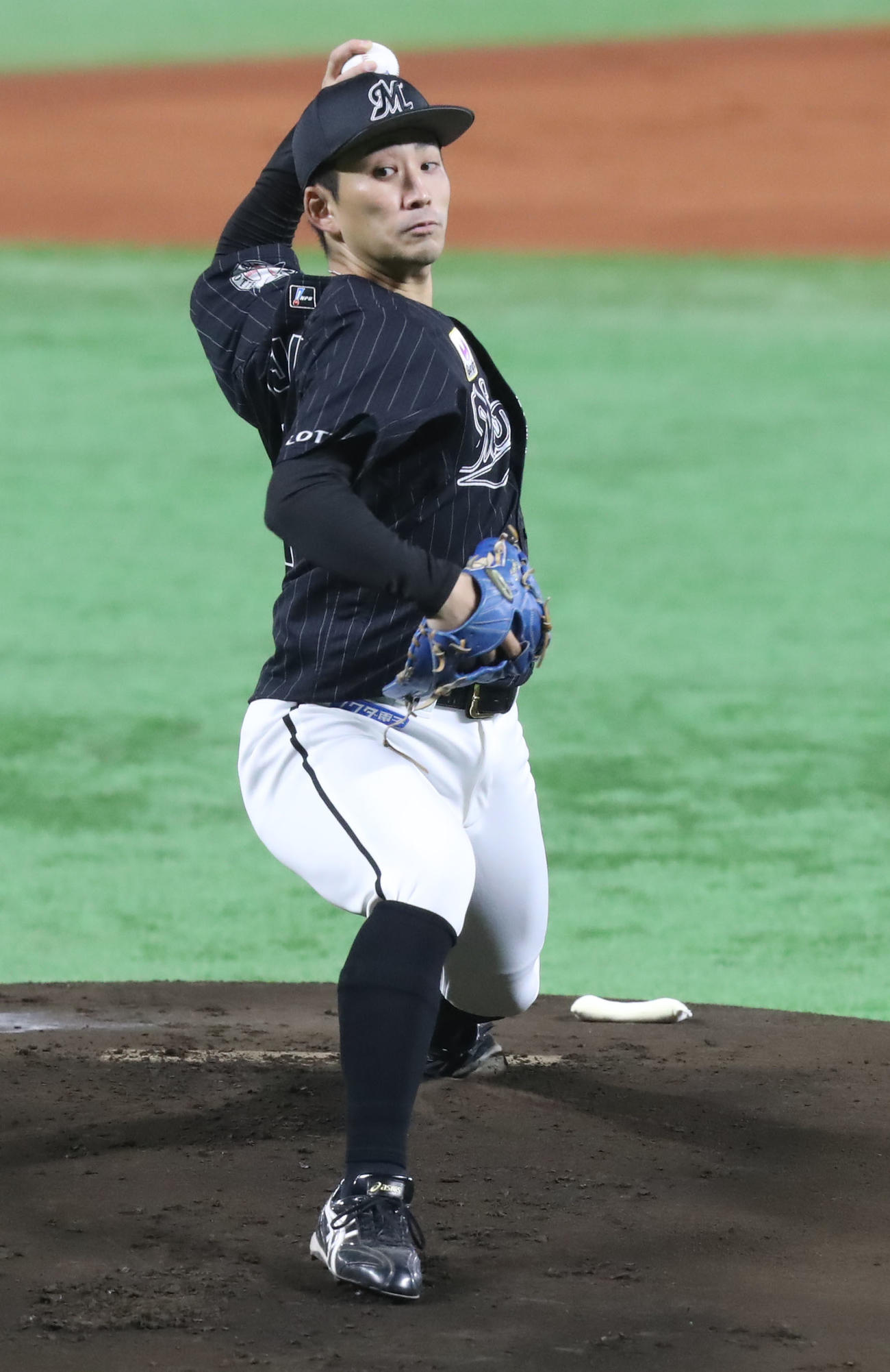 ソフトバンク対ロッテ　ロッテ先発の小島（撮影・屋方直哉）
