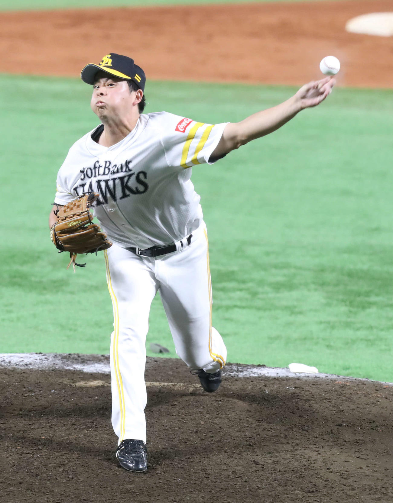 ソフトバンク対ロッテ　8回表から登板し、2イニングを無失点に抑えた大関（撮影・屋方直哉）