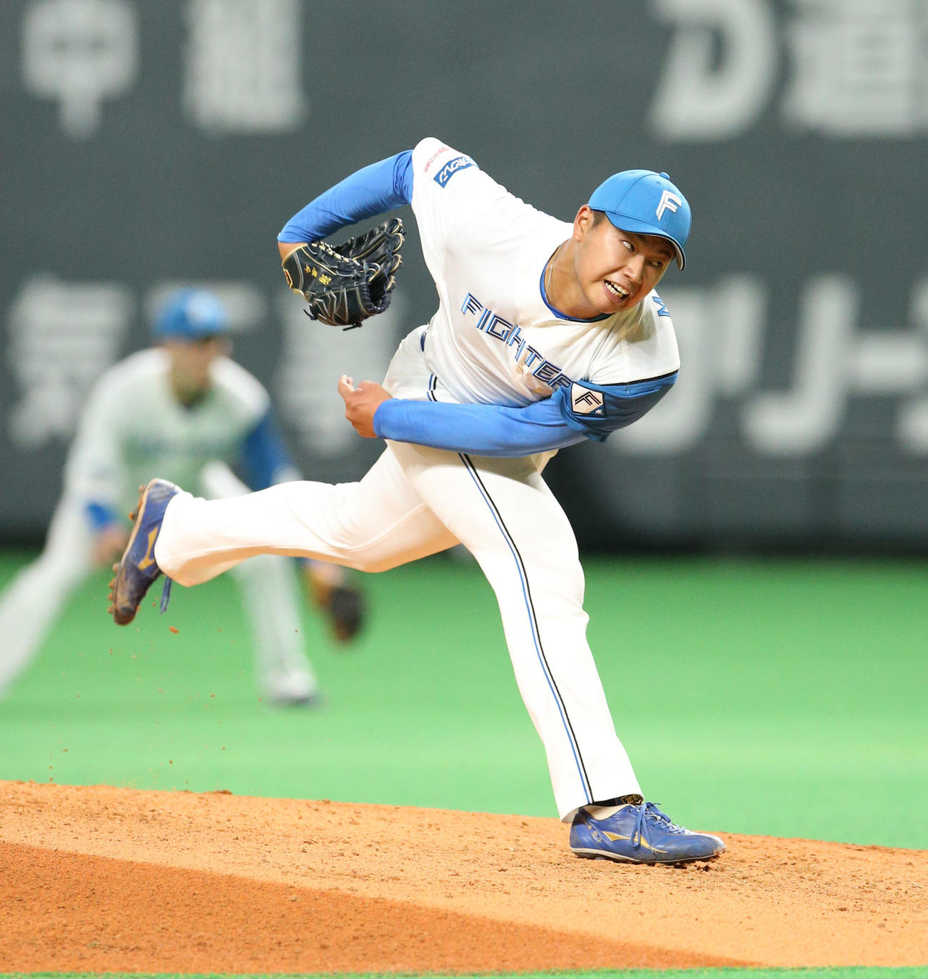 日本ハム対楽天　日本ハム3番手の松浦（撮影・佐藤翔太）