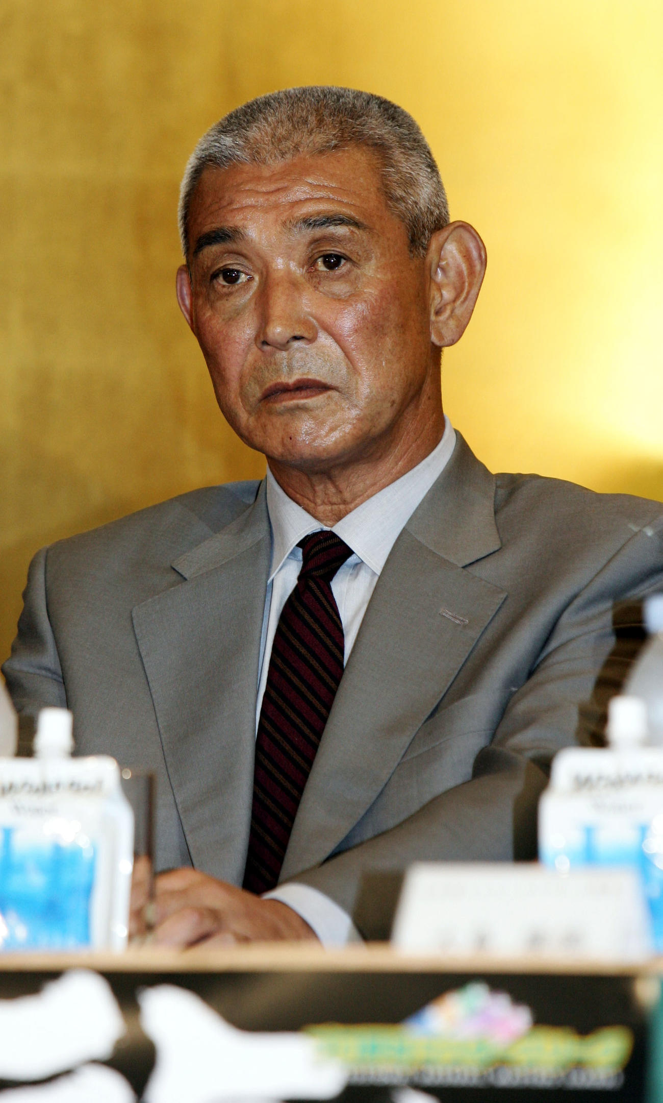 マスターズリーグの新監督発表会見であいさつする福岡ドンタクズ・池永正明氏（08年6月27日撮影）