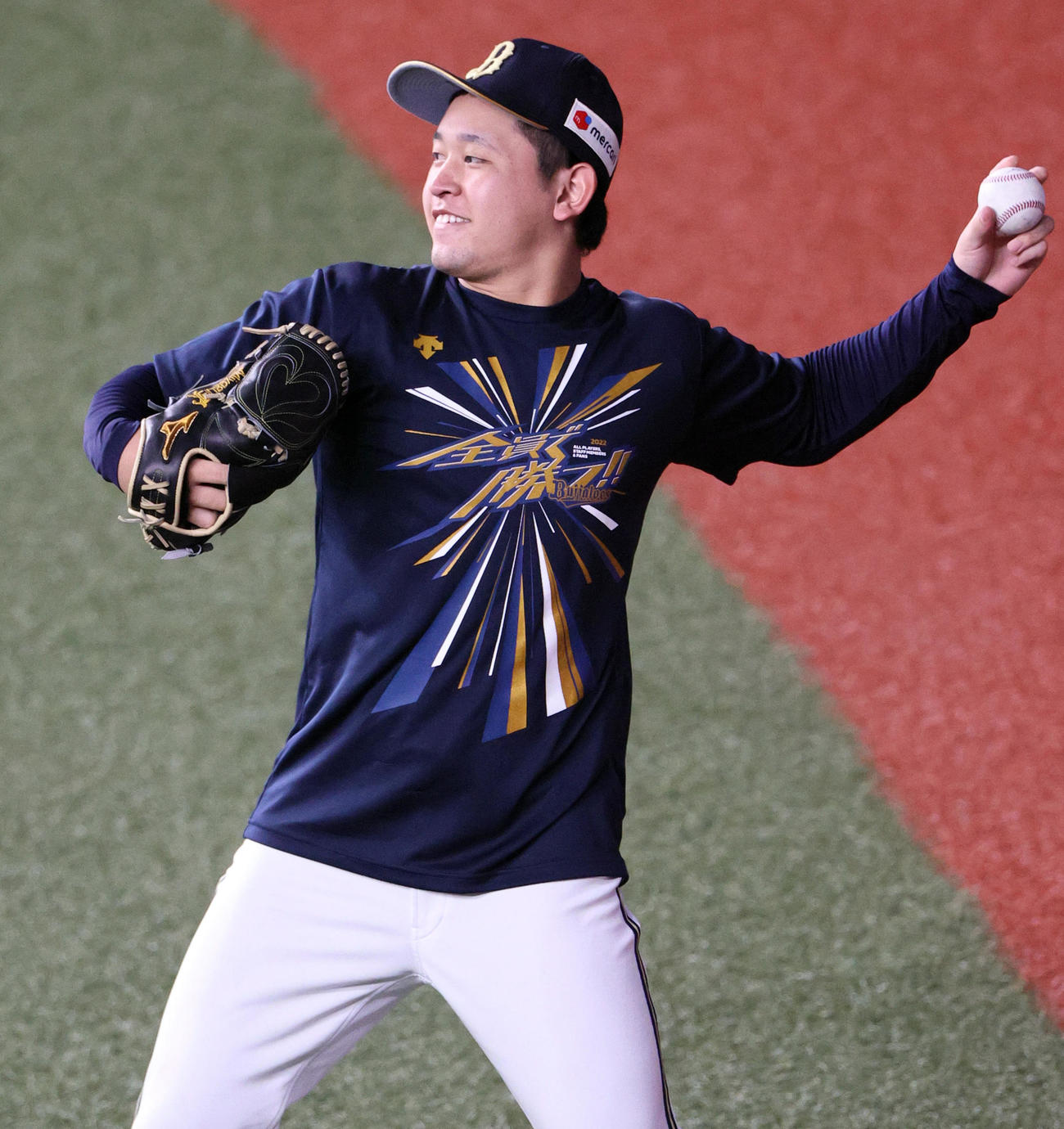 楽天戦に向けて練習するオリックス宮城（撮影・上山淳一）