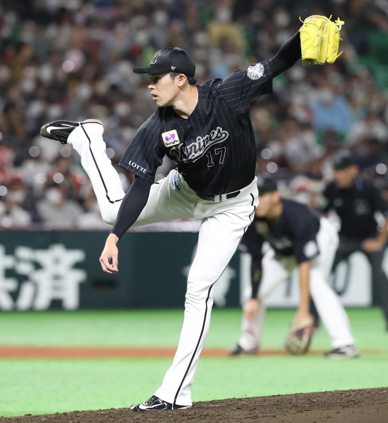 ソフトバンク対ロッテ　ロッテ先発の佐々木朗（撮影・屋方直哉）