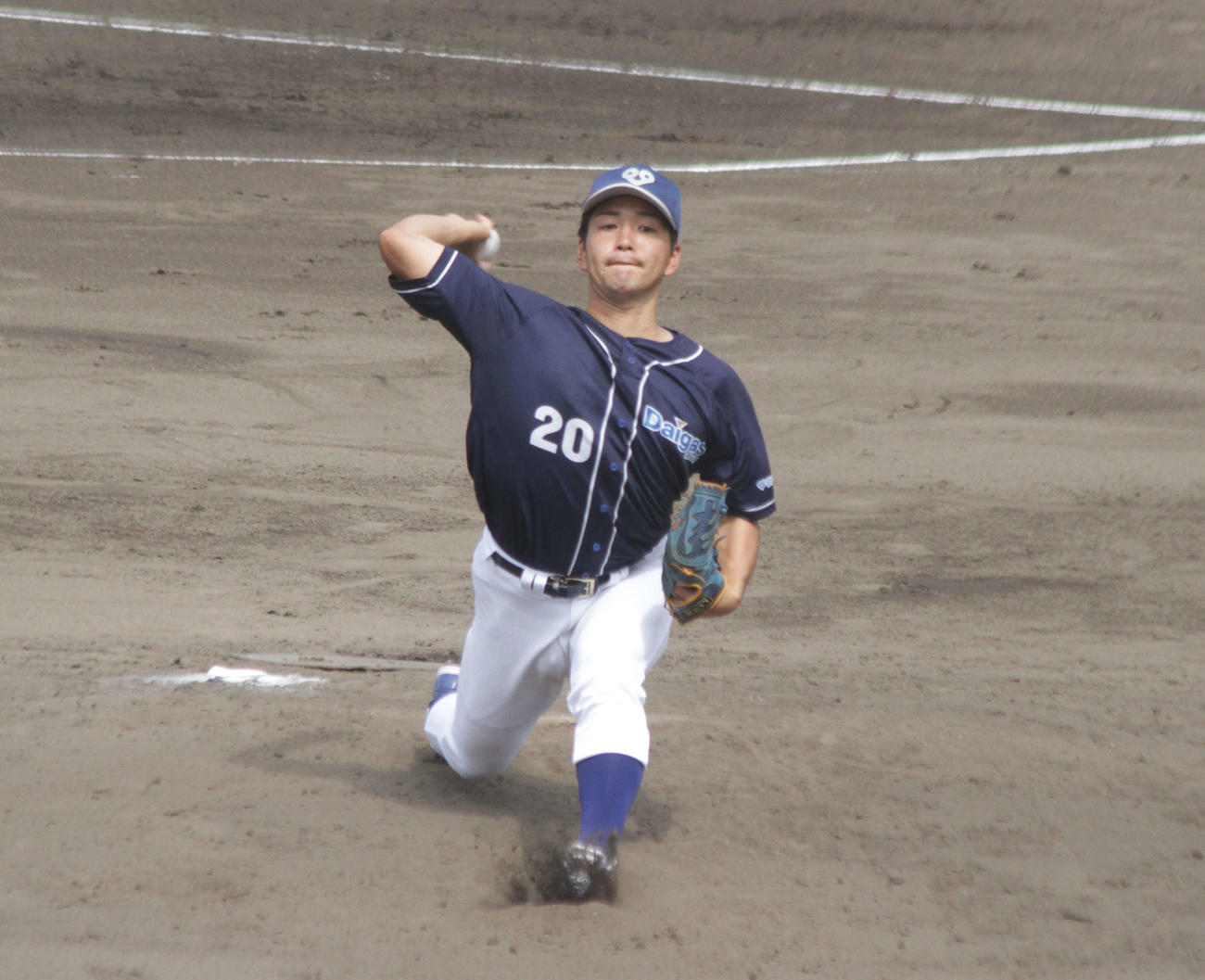 大阪ガス対三菱重工West　今秋ドラフト候補の大阪ガス河野は先発で5回2失点だった
