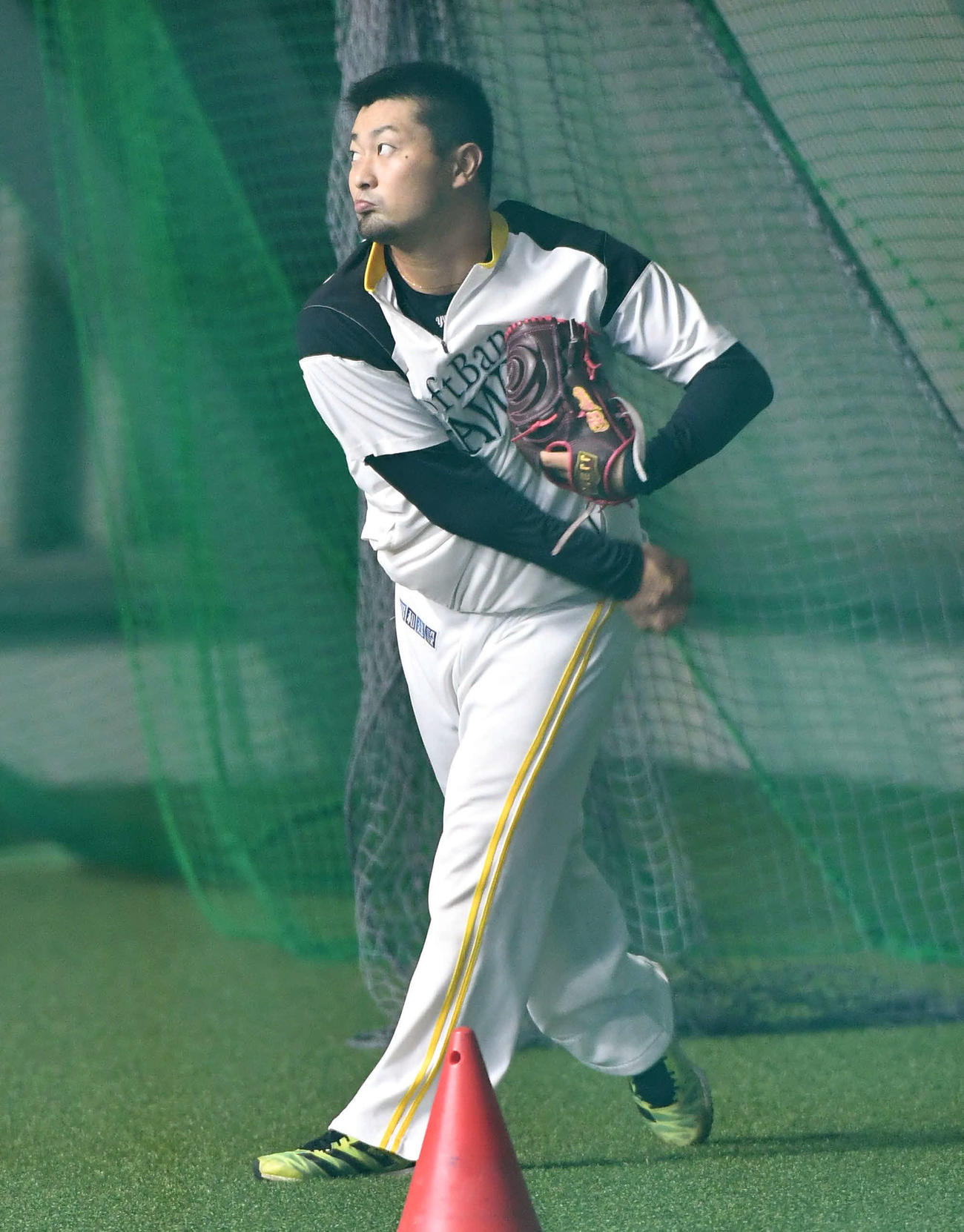 キャッチボールを行う森（撮影・岩下翔太）