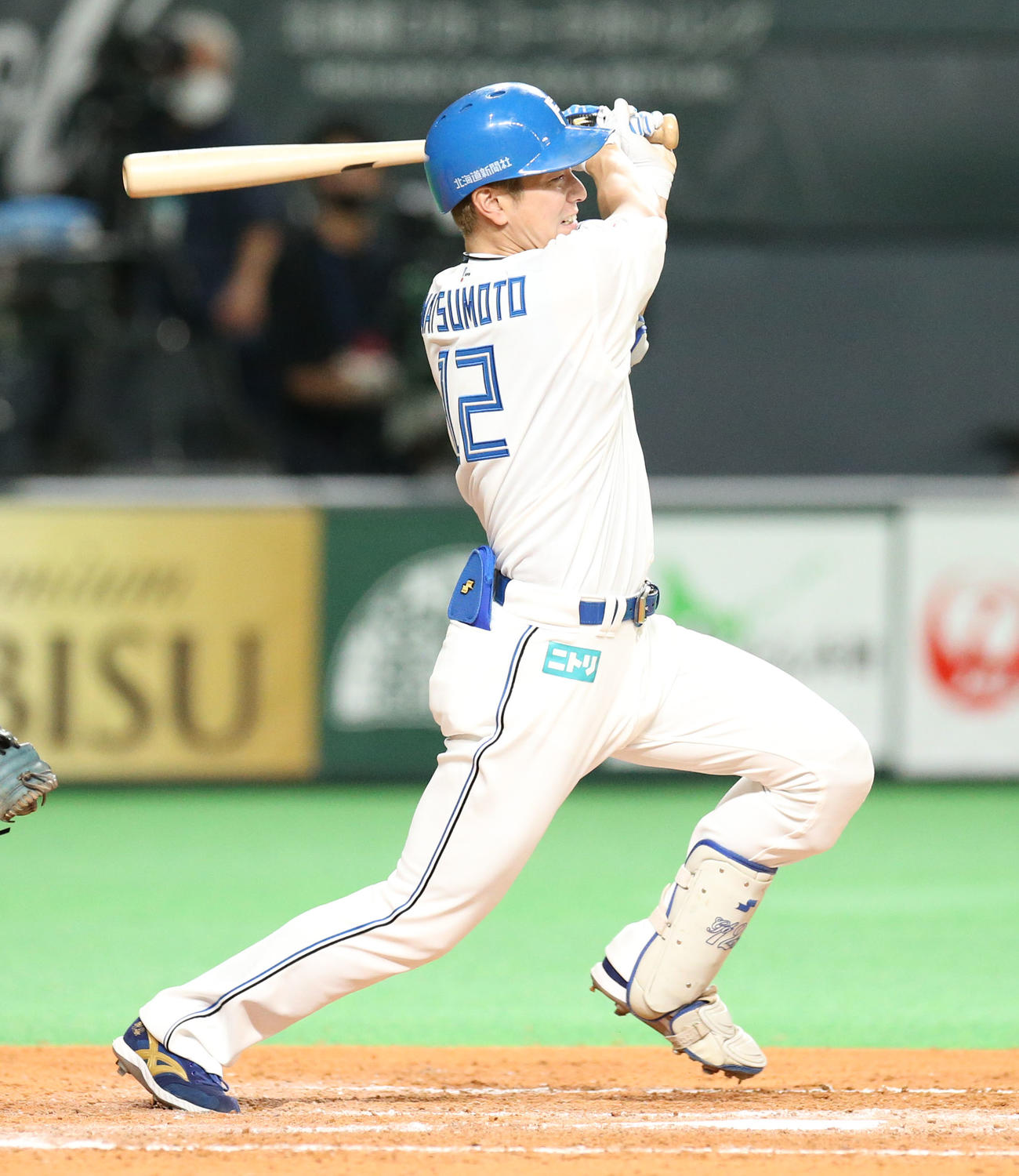 日本ハム対ロッテ　7回裏日本ハム2死一塁、松本剛は遊ゴロに終わる（撮影・佐藤翔太）