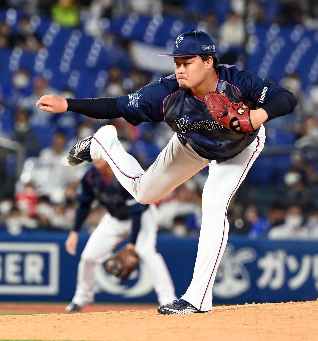 DeNA対中日　8回からマウンドに上がったDeNA伊勢（撮影・たえ見朱実）
