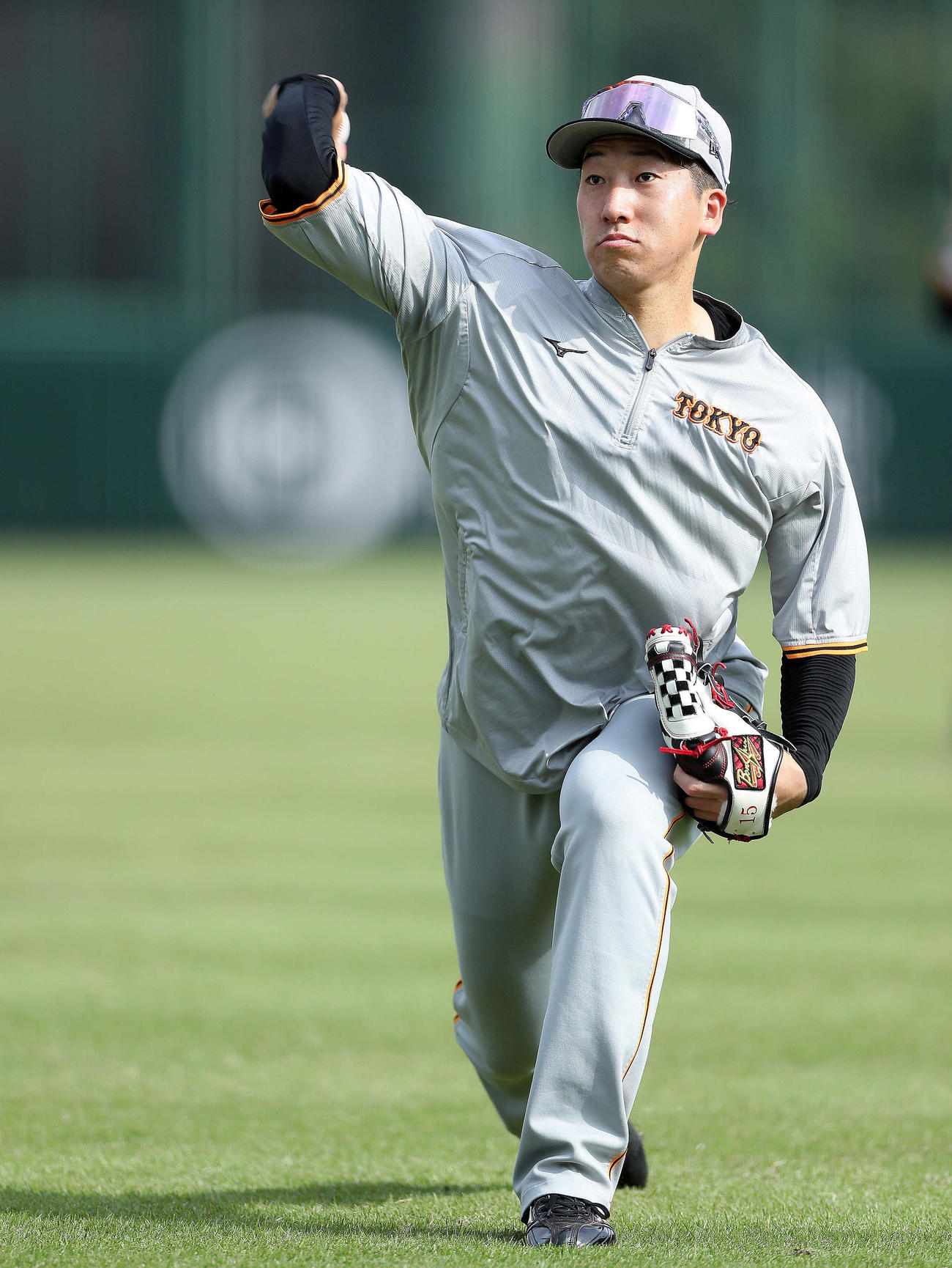 キャッチボールする巨人大勢（2022年9月27日撮影）