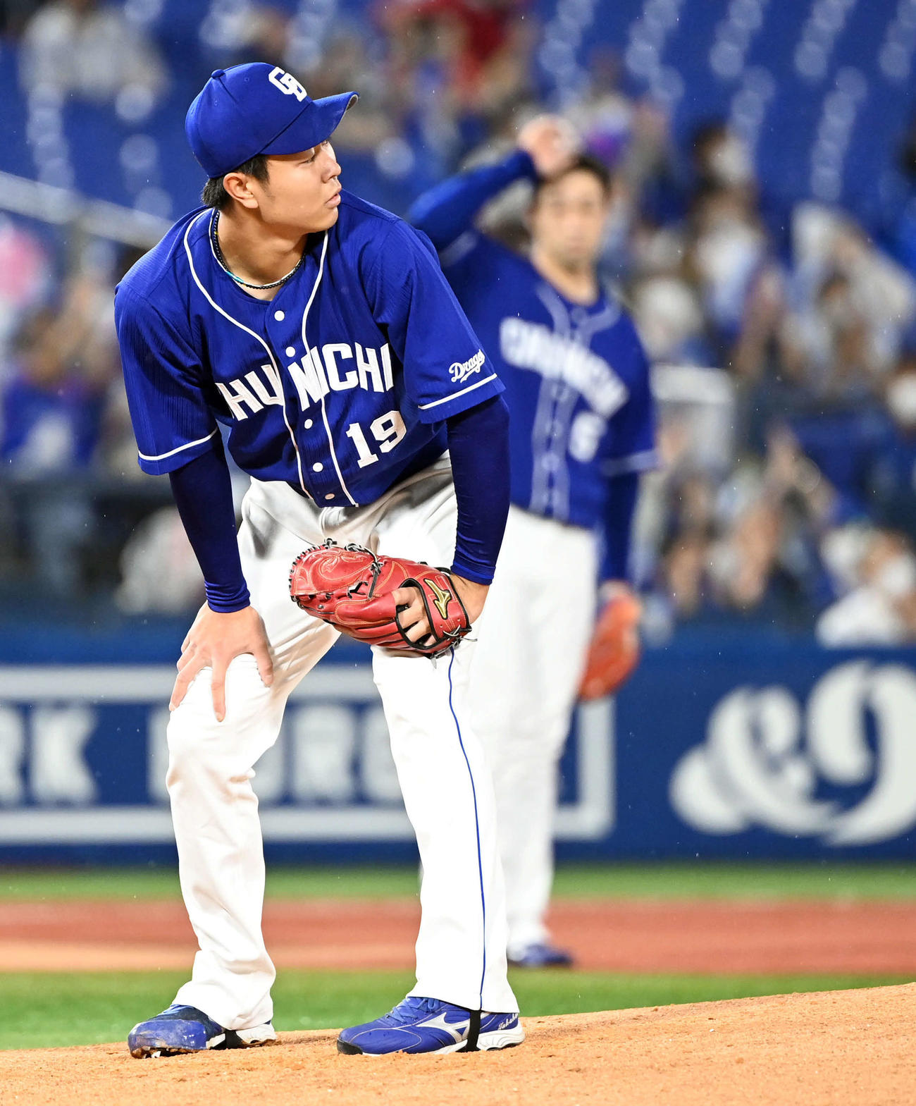 DeNA対中日　2回裏DeNA1死、楠本泰史に同点のソロ本塁打を浴びる高橋宏（撮影・たえ見朱実）