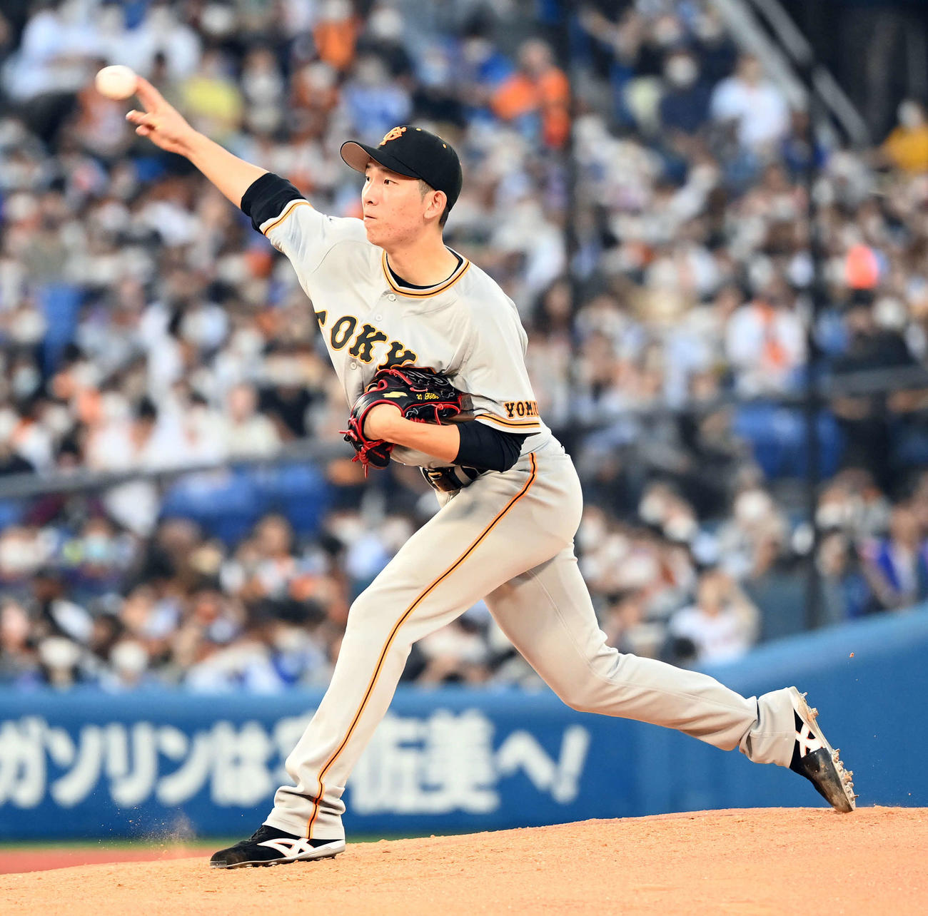 DeNA対巨人　巨人先発の戸郷（撮影・たえ見朱実）