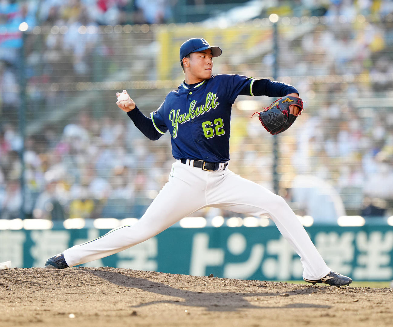 阪神対ヤクルト　プロ初登板のヤクルト2番手の竹山（撮影・江口和貴）