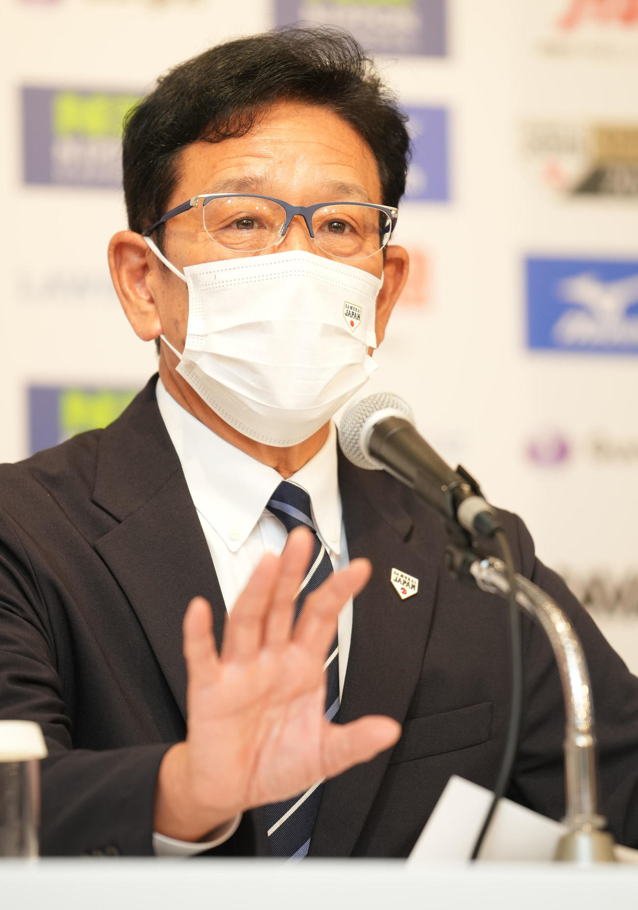 「侍ジャパンシリーズ2022」出場選手発表記者会見に臨む侍ジャパンの栗山監督（撮影・鈴木みどり）