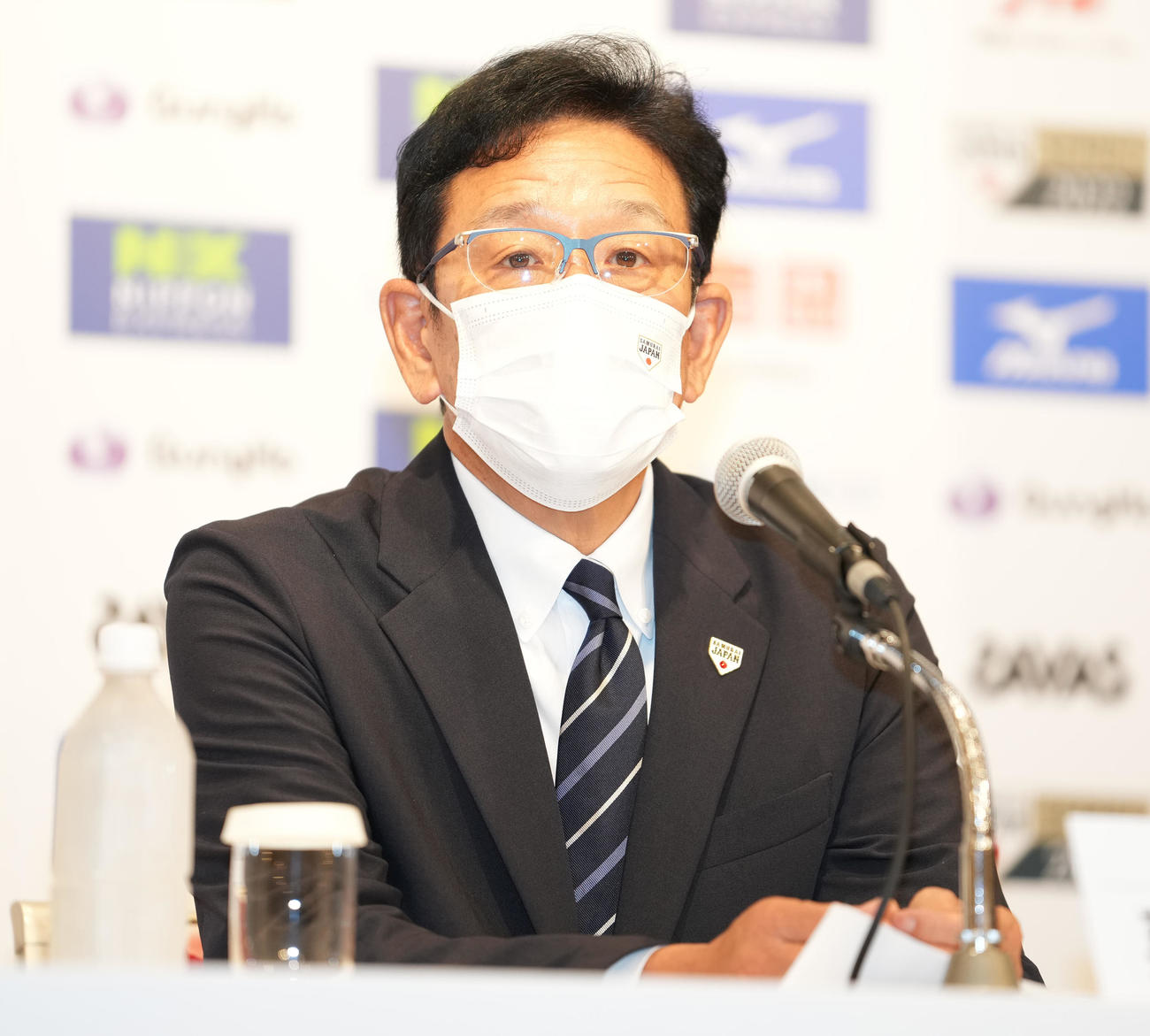 「侍ジャパンシリーズ2022」出場選手発表記者会見に臨む侍ジャパンの栗山監督（撮影・鈴木みどり）