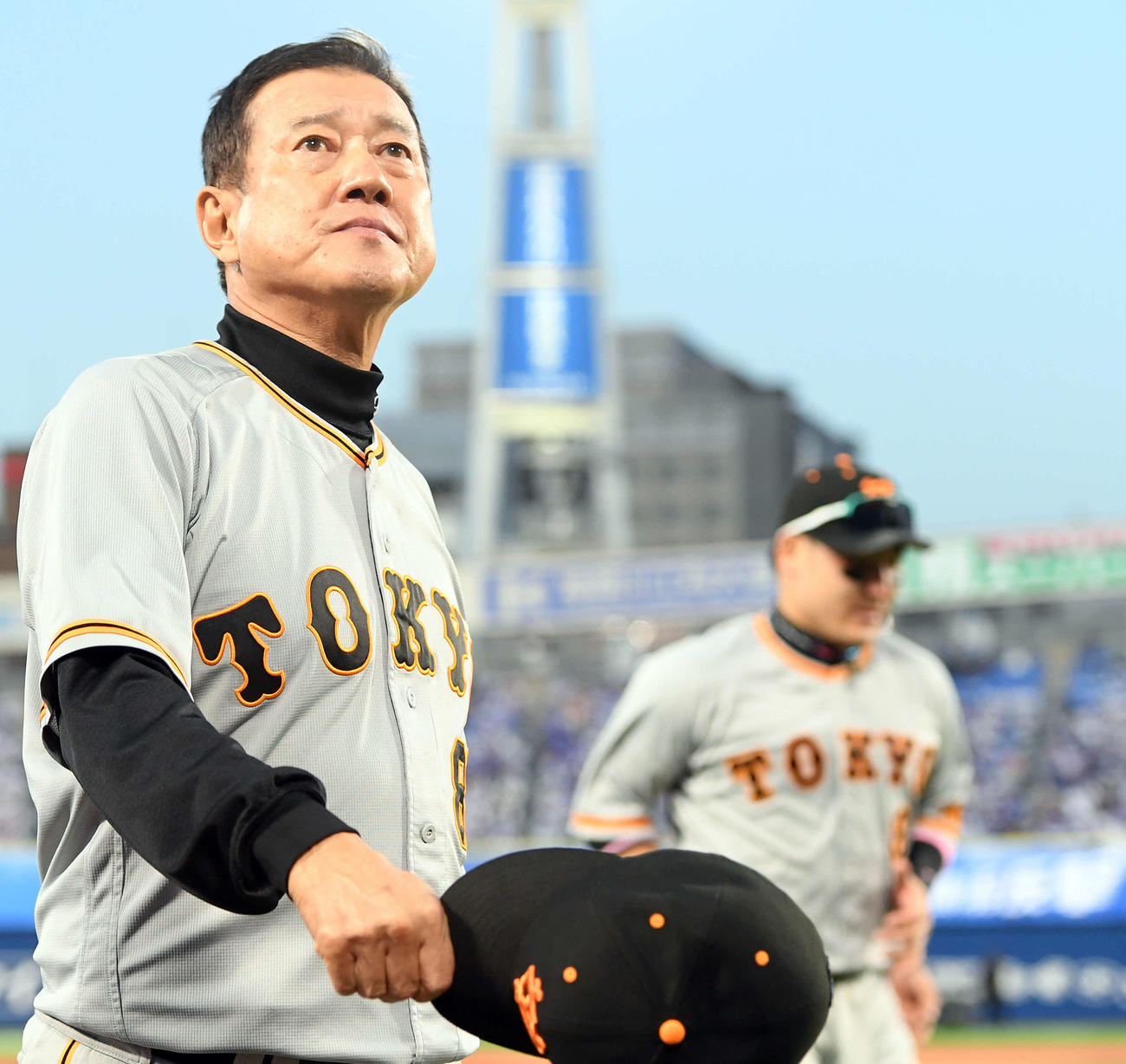 2日、DeNA戦でレギュラーシーズンの最終戦を終えグラウンドを後にする巨人原監督
