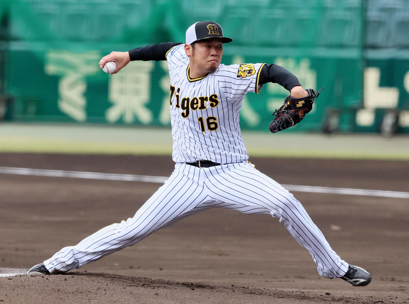 シート打撃練習に登板した西勇（撮影・加藤哉）