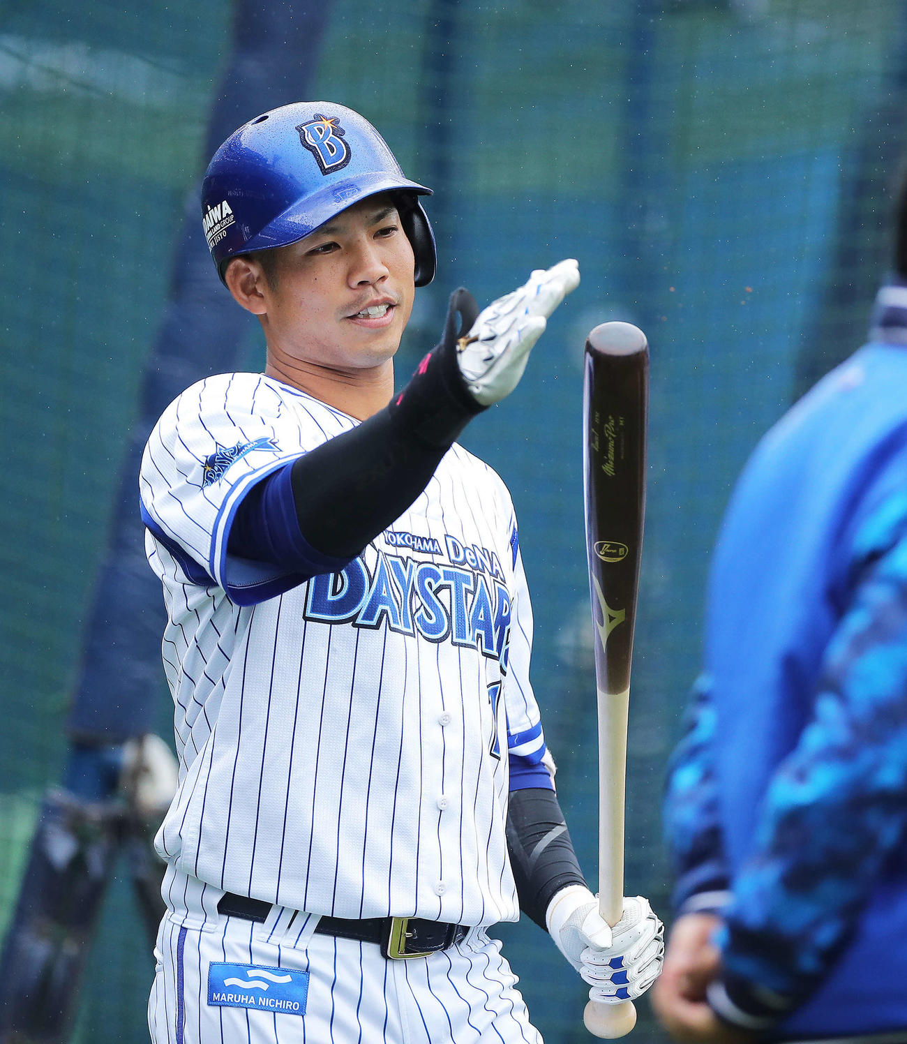 シート打撃に臨むDeNA桑原（撮影・河田真司）