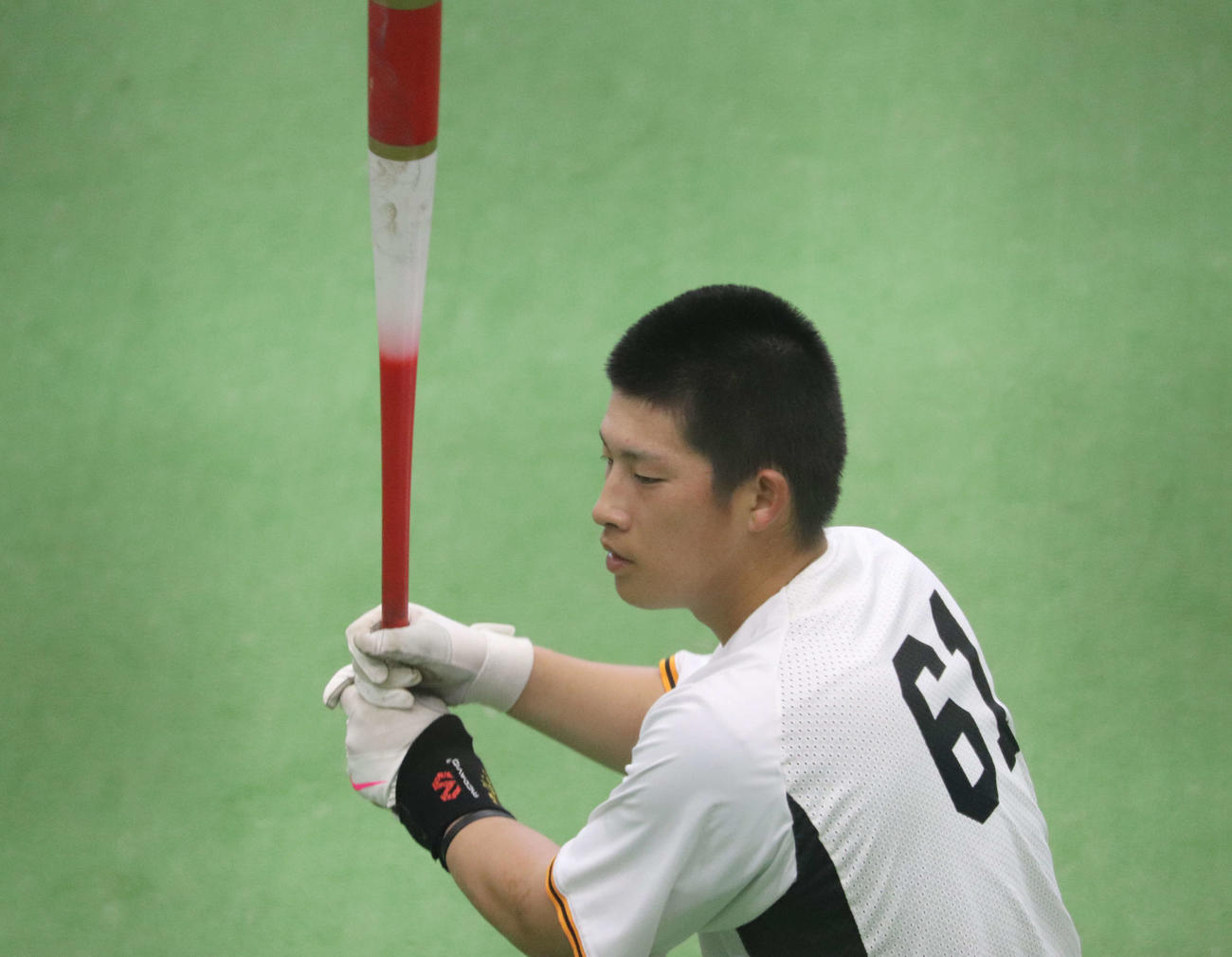 ジャイアンツ球場での練習で汗を流す巨人増田陸（撮影・小早川宗一郎）