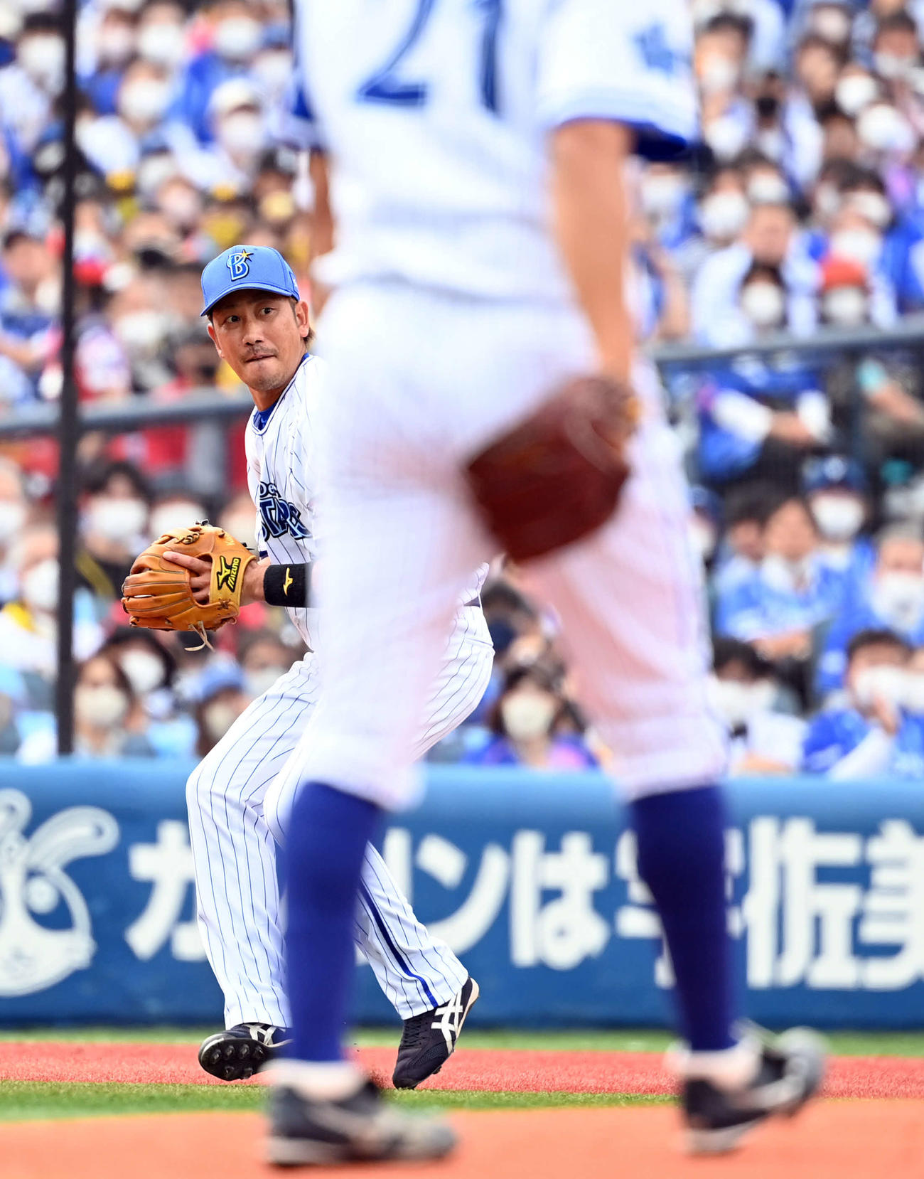 DeNA対阪神　3回表阪神2死一、三塁、大山悠輔の三ゴロをさばく藤田（撮影・たえ見朱実）