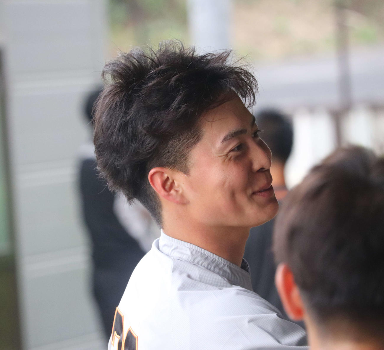 ジャイアンツ球場での練習で汗を流した巨人岡田（撮影・小早川宗一郎）