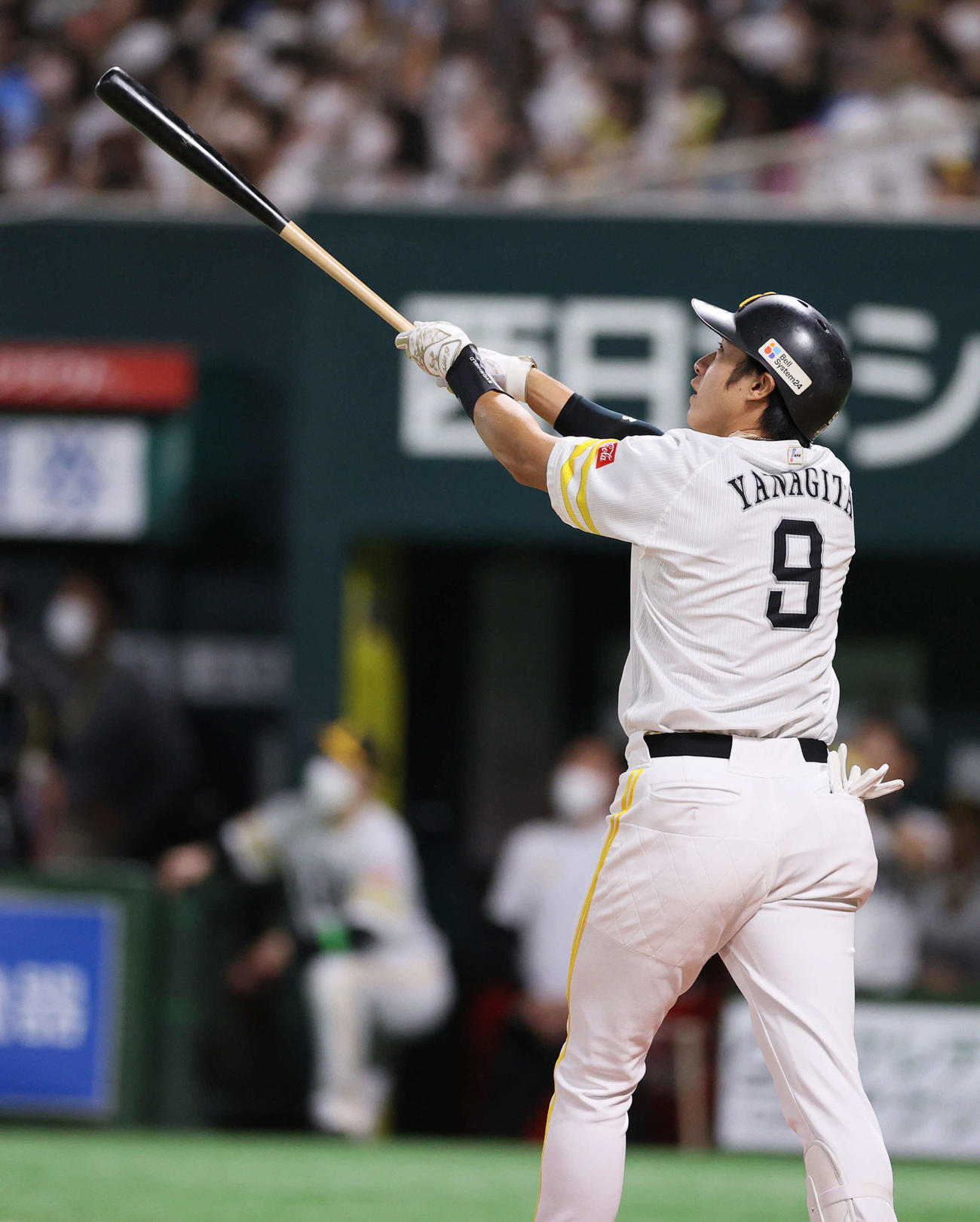 ソフトバンク対西武　3回裏ソフトバンク2死二、三塁、柳田は右中間越え3点本塁打を放つ（撮影・上山淳一）