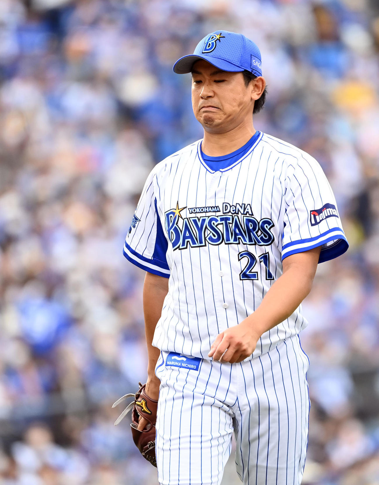 DeNA対阪神　5回表、阪神に2失点しこの回でマウンド降りたDeNAの先発今永（撮影・たえ見朱実）
