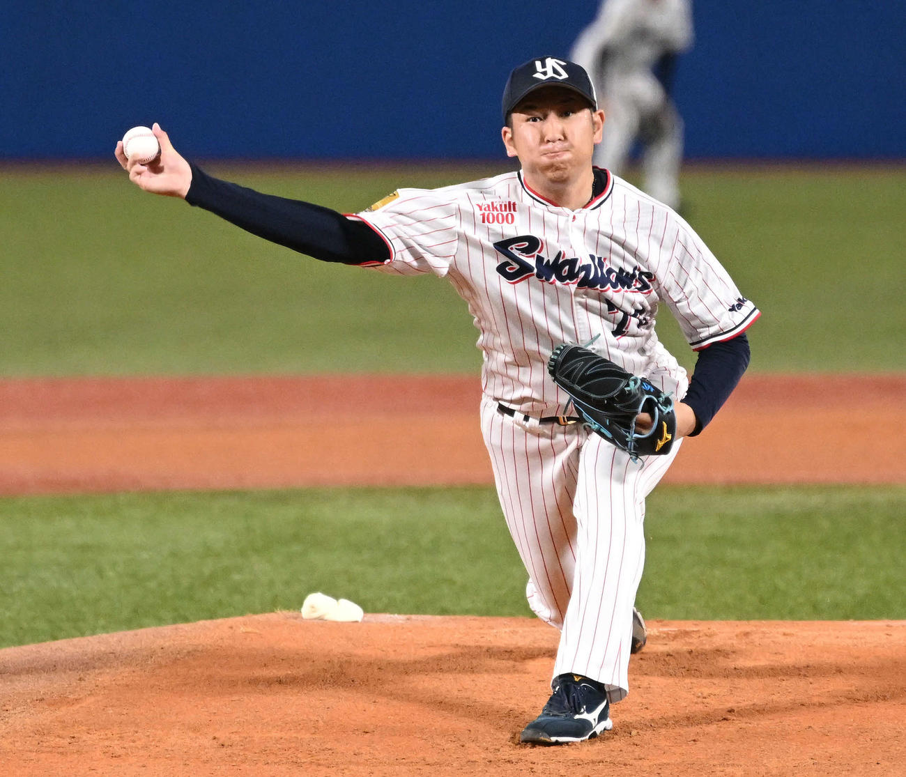 ヤクルト対東京ガス　ヤクルト先発の小沢（撮影・滝沢徹郎）