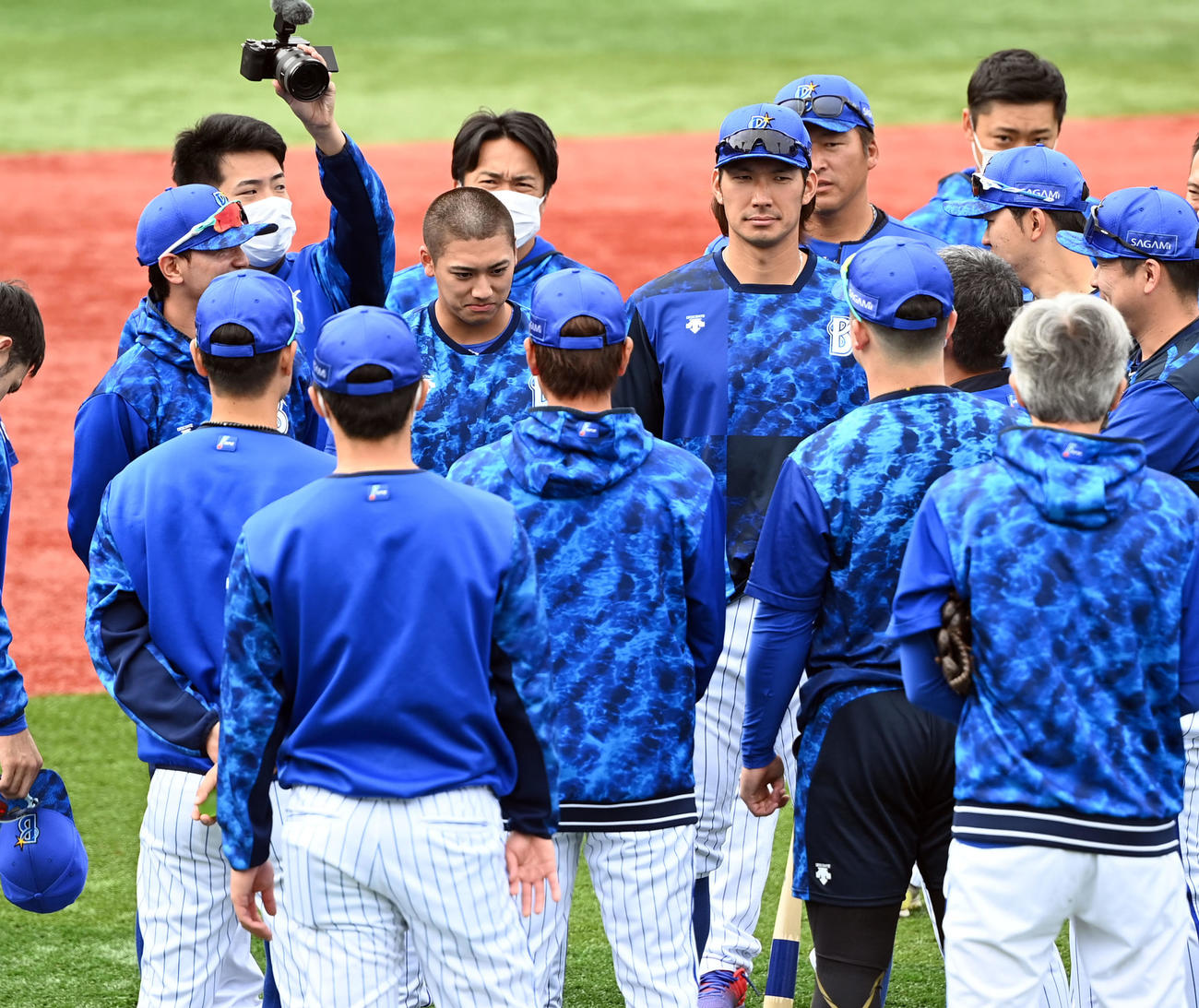 DeNA対阪神　丸刈り頭で登場したDeNA森（撮影・たえ見朱実）