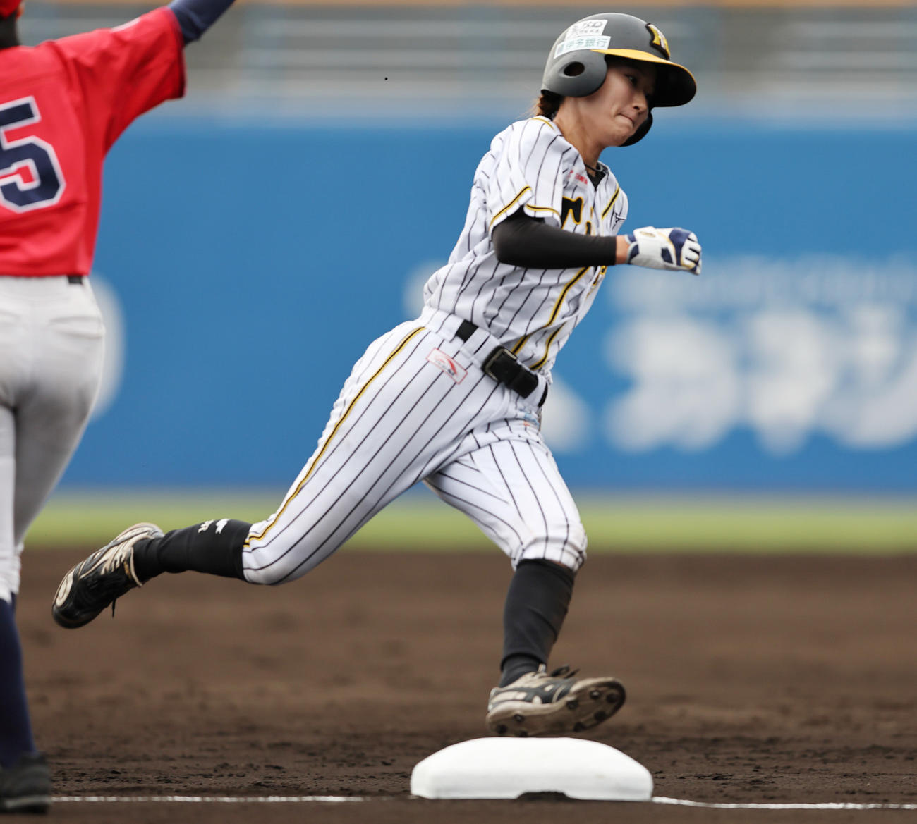 全日本女子硬式野球選手権2回戦　京都両洋対阪神タイガースWomen　タイガースWomenは初戦となる京都両洋高との2回戦を5回7－0でコールド勝ちし好発進する（阪神タイガースWomen提供）