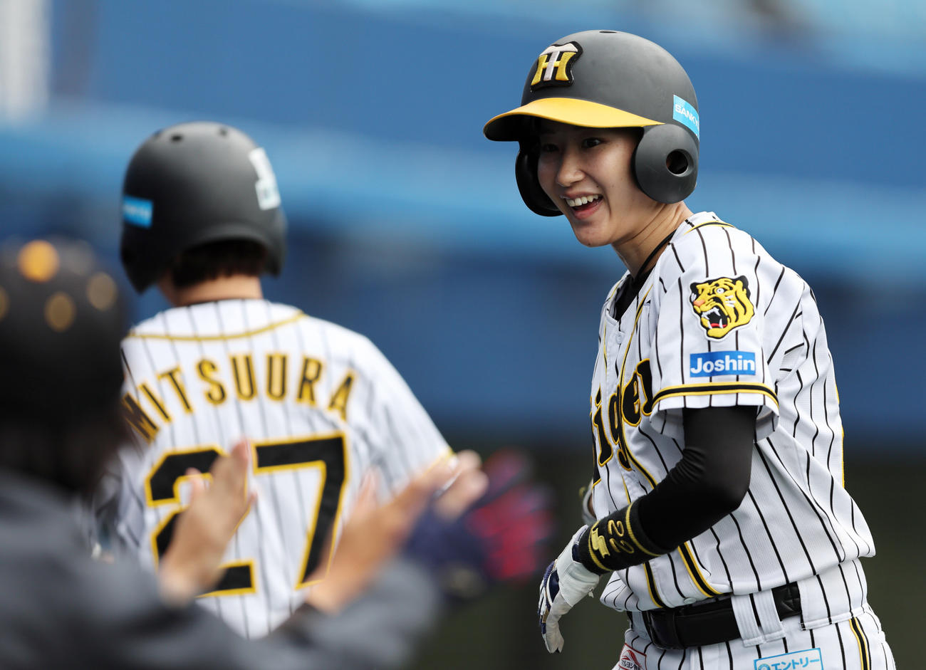 全日本女子硬式野球選手権2回戦　京都両洋対阪神タイガースWomen　タイガースWomenは初戦となる京都両洋高との2回戦を5回7－0でコールド勝ちし好発進する（阪神タイガースWomen提供）