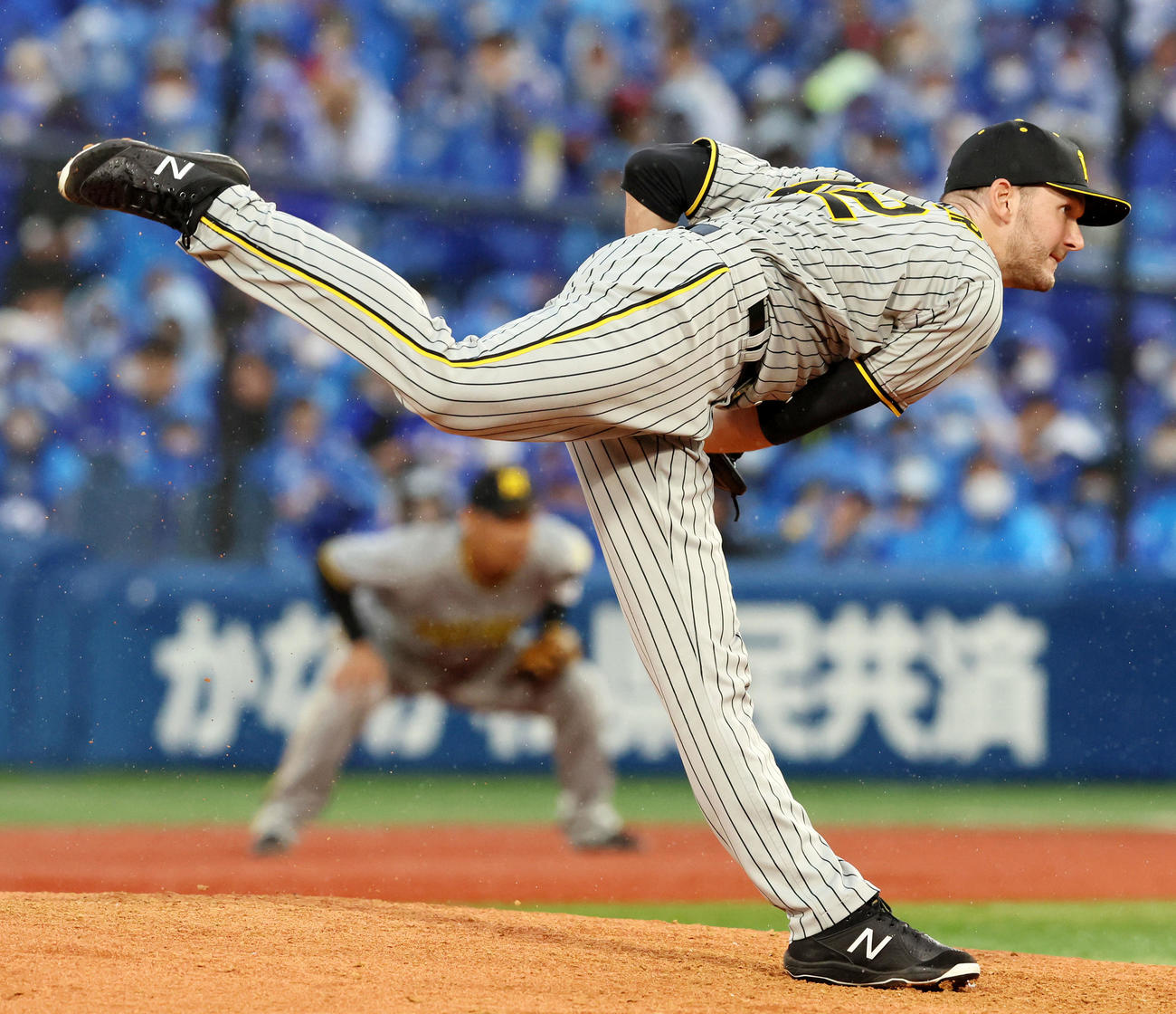 DeNA対阪神　8回裏、阪神3番手で登板するケラー（撮影・加藤哉）