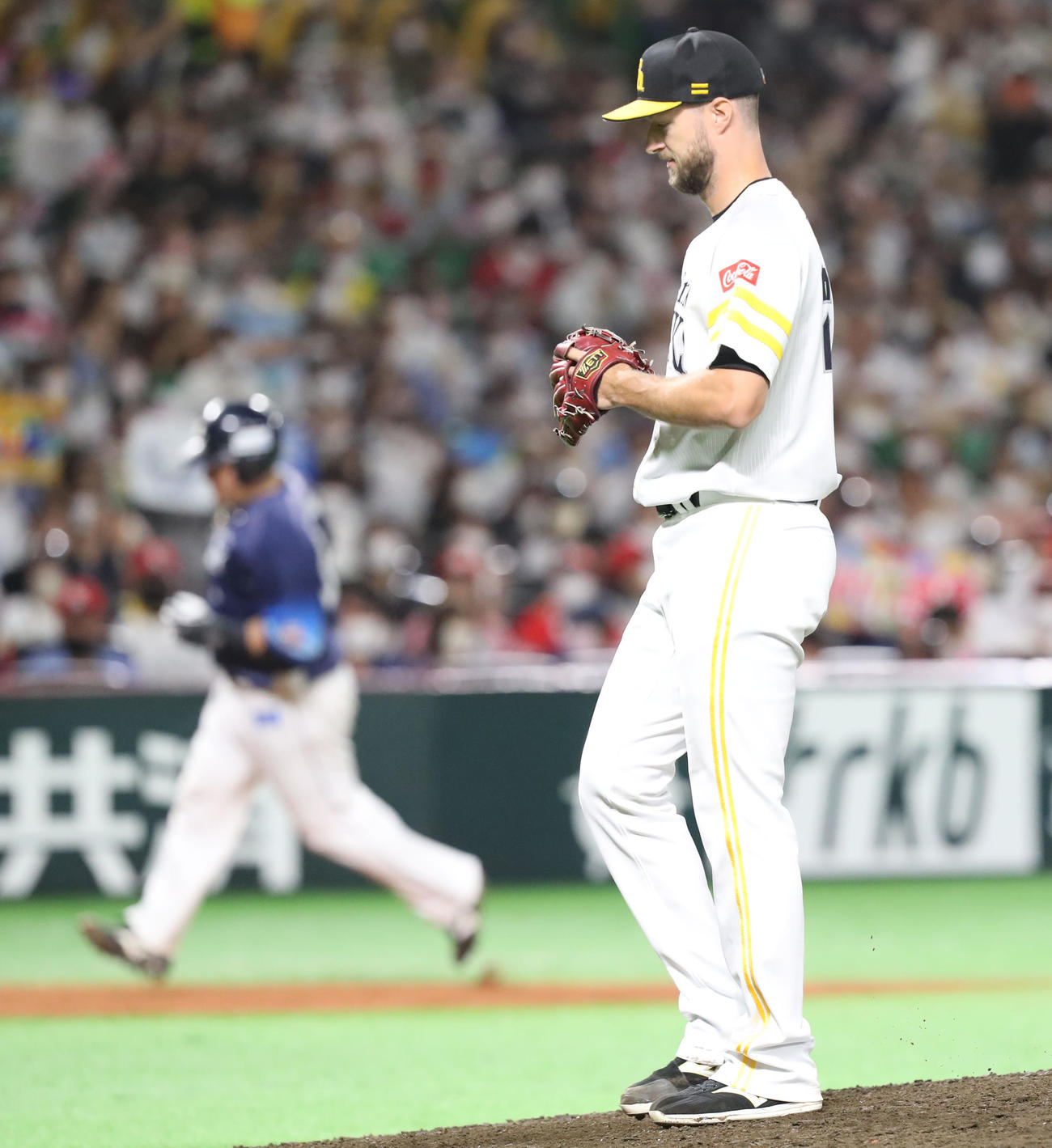 ソフトバンク対西武　9回表西武無死、レイは山川に右越え本塁打を浴びる（撮影・屋方直哉）