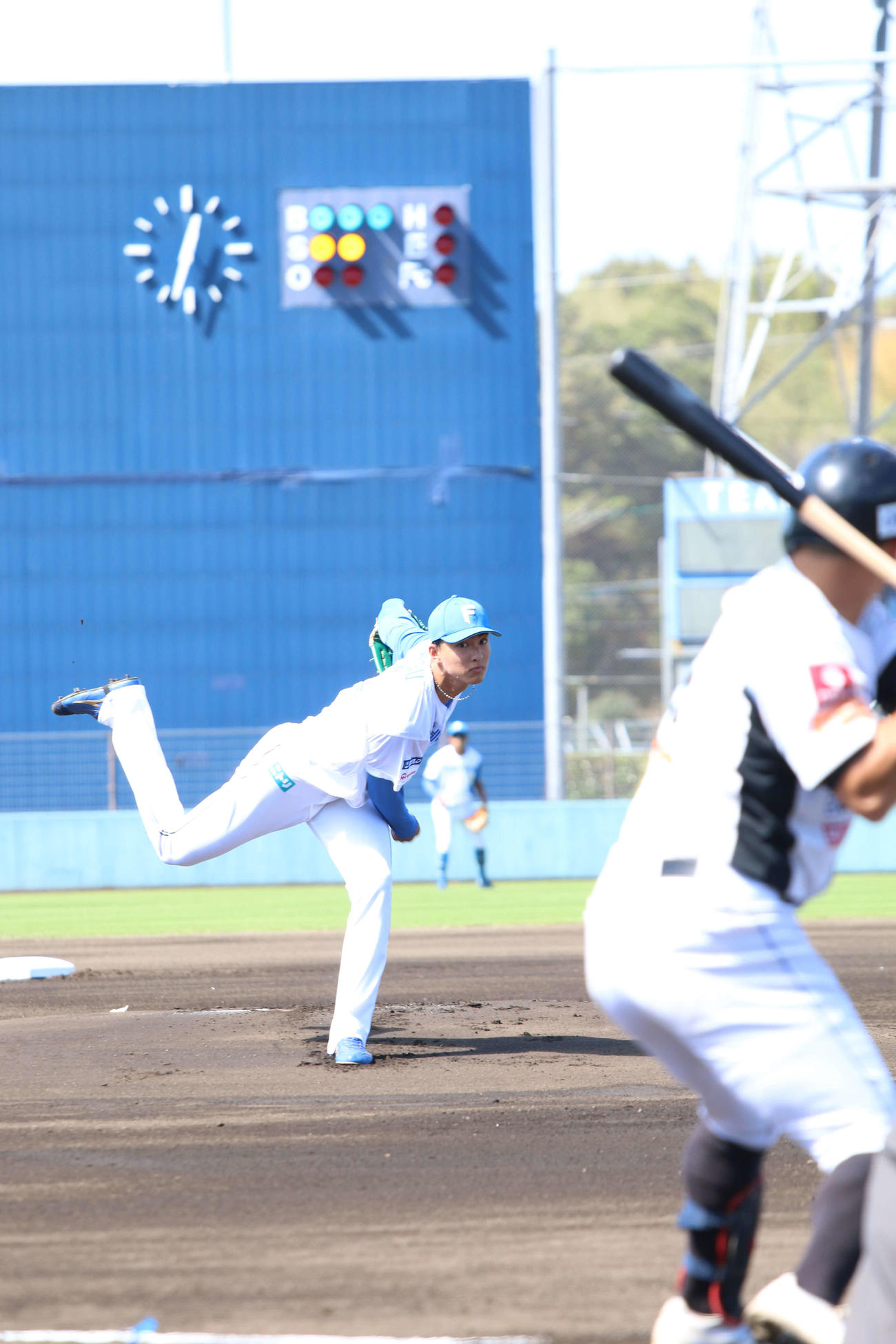 日本ハム先発の達（撮影・田中彩友美）