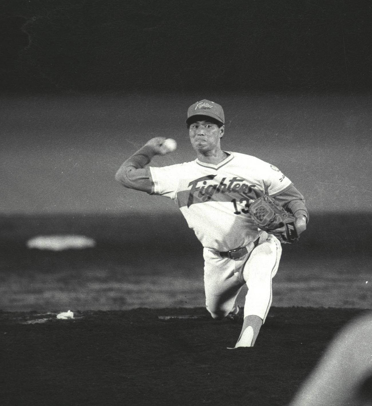 85年7月、オールスターで力投する日本ハム柴田