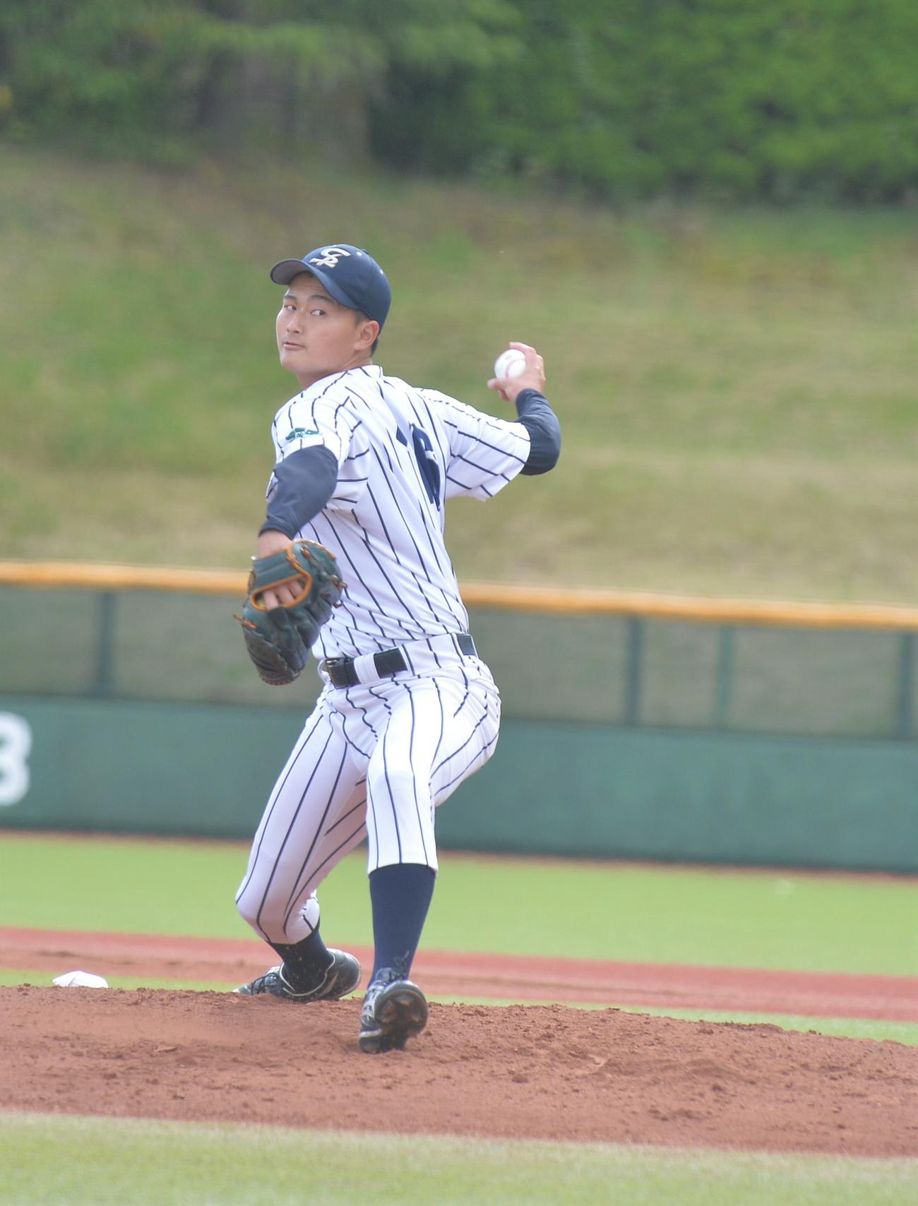 先発し9回4安打1失点に抑えた仙台大・川和田（撮影・佐藤究）
