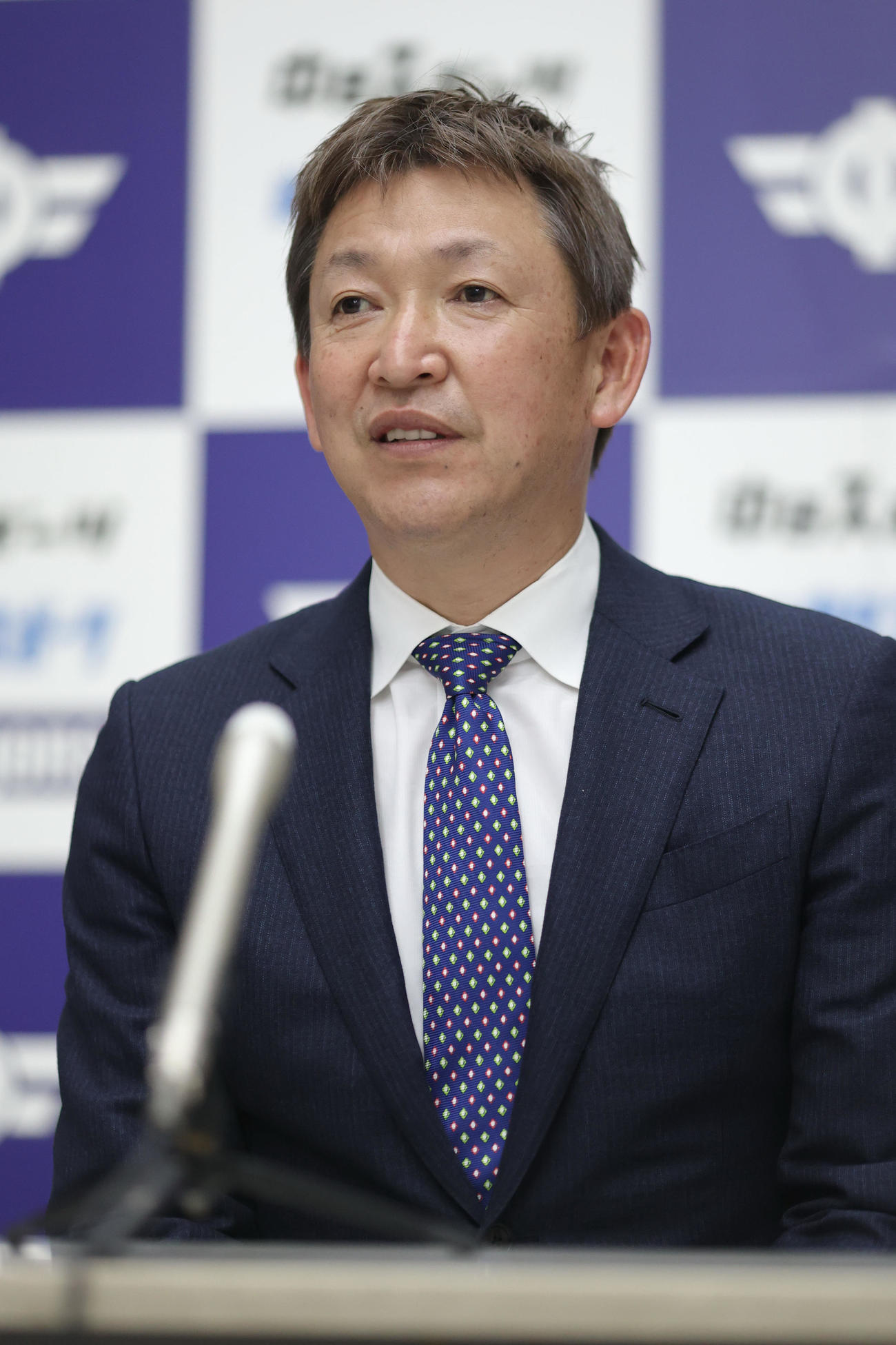オーナー報告を終え取材に応じる立浪監督（現場代表）