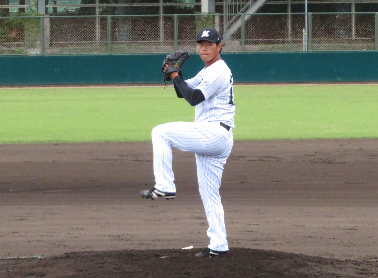 フェニックスリーグで登板したロッテ高卒新人の永島田（撮影・金子真仁）
