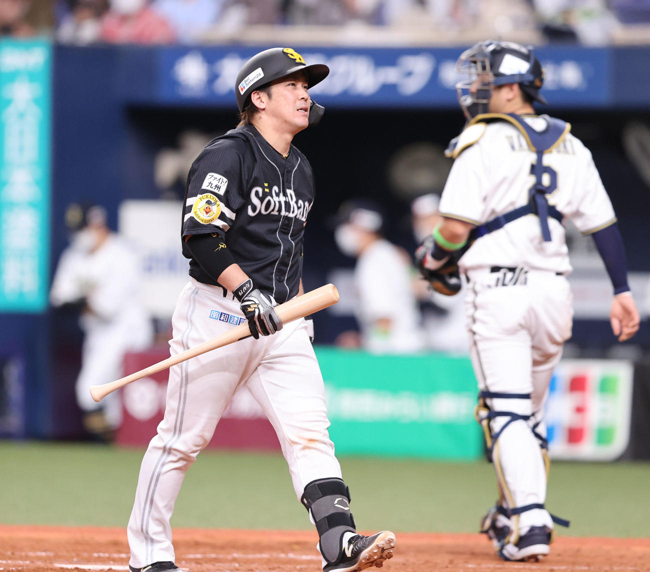 オリックス対ソフトバンク　5回表ソフトバンク2死二、三塁、甲斐拓也は空振り三振（撮影・梅根麻紀）