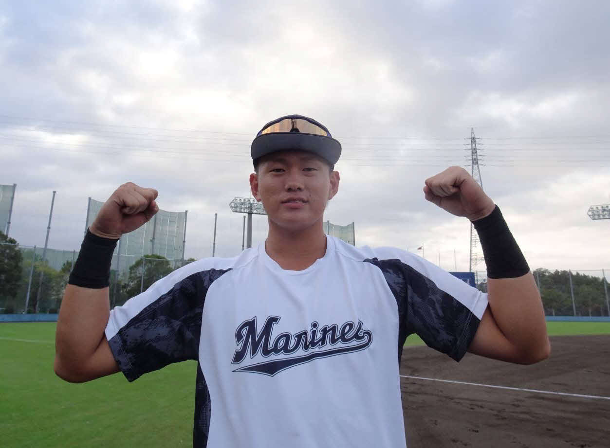 吉井新監督から「ダイナマイト山本」と命名されたロッテ山本大斗（写真は球団広報提供）