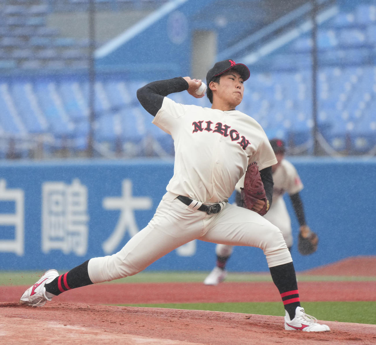 国学院大対日大　日大先発の松村（撮影・菅敏）