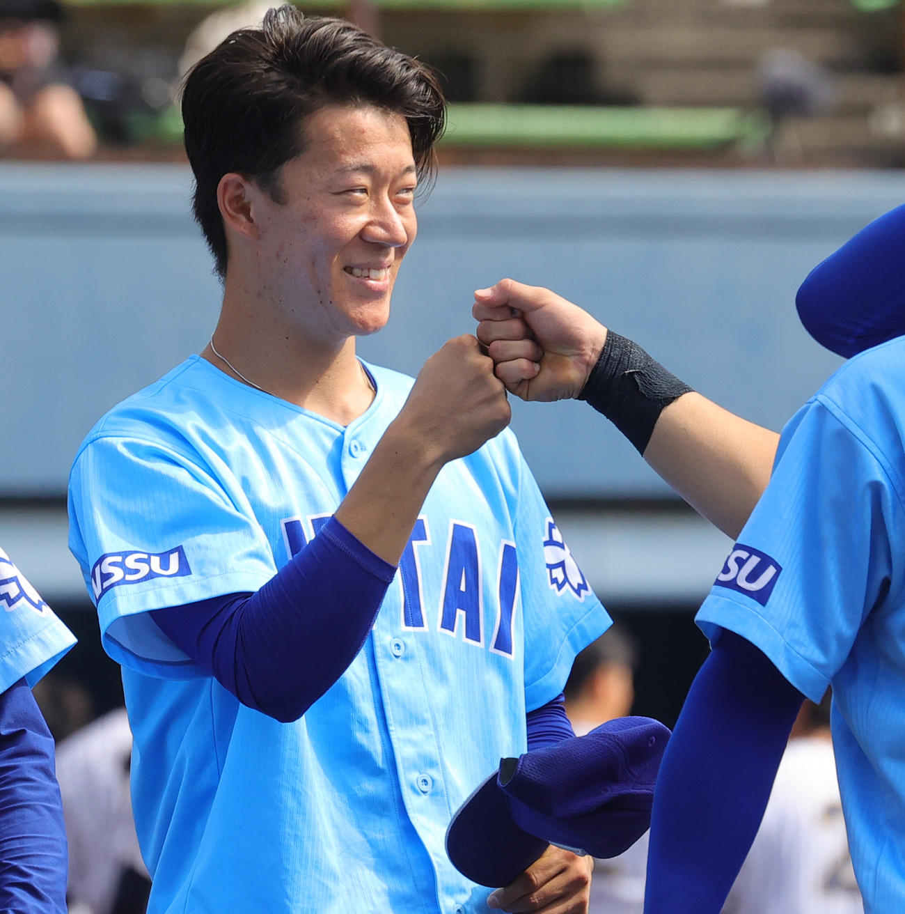 東海大対日体大　勝利し喜ぶ日体大・矢沢（撮影・野上伸悟）