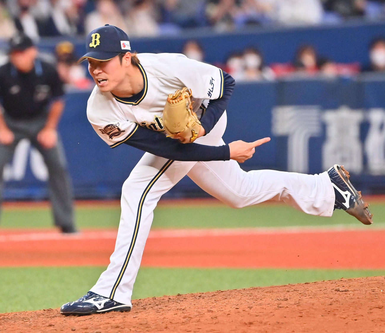 オリックス対ソフトバンク　9回に登板するオリックス阿部（撮影・和賀正仁）