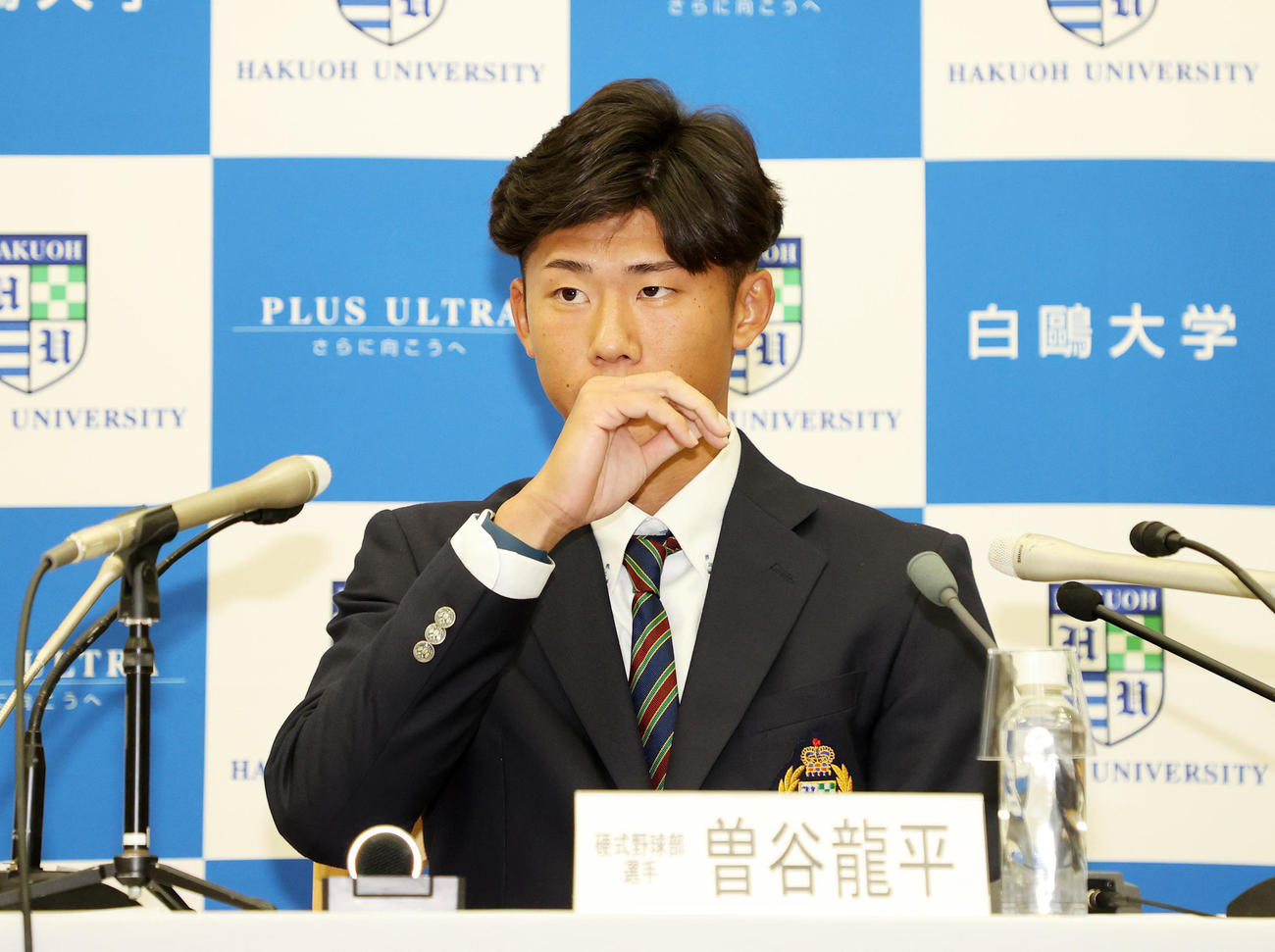 オリックスドラフト1位に指名された白鴎大・曽谷（撮影・鈴木正人）