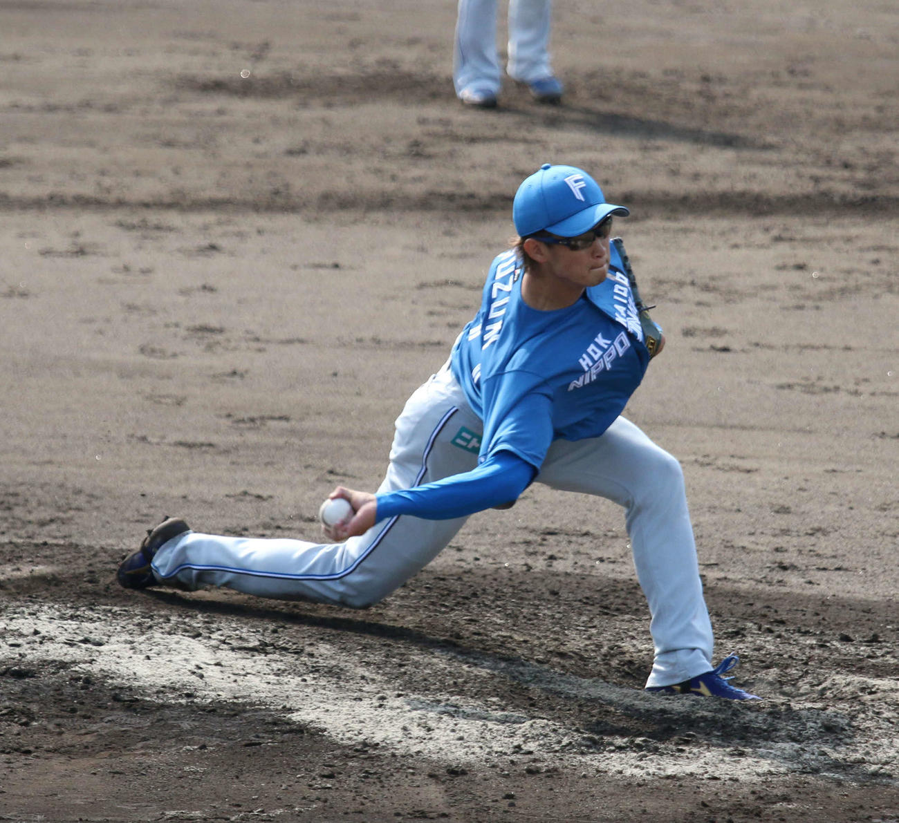 フェニックスリーグ中日戦に先発し、7回6安打1失点だった日本ハム鈴木（撮影・木下大輔）