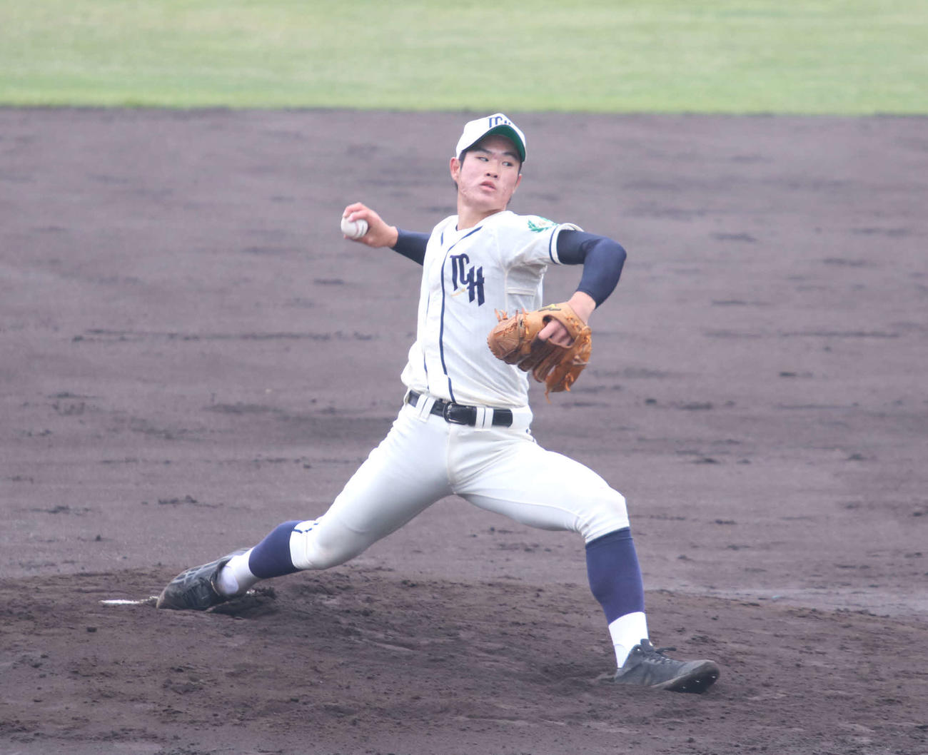 苫小牧中央・斉藤優汰（2022年5月14日撮影）