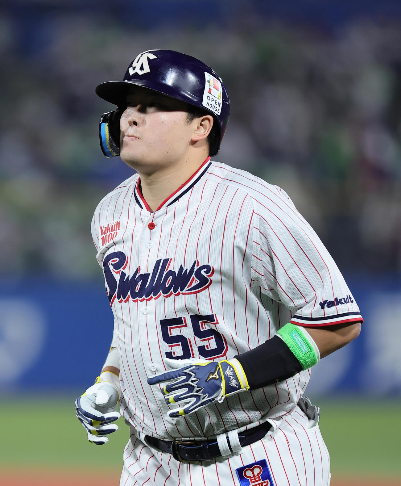 ヤクルト対オリックス　6回裏ヤクルト1死、村上は右飛に倒れる（撮影・足立雅史）